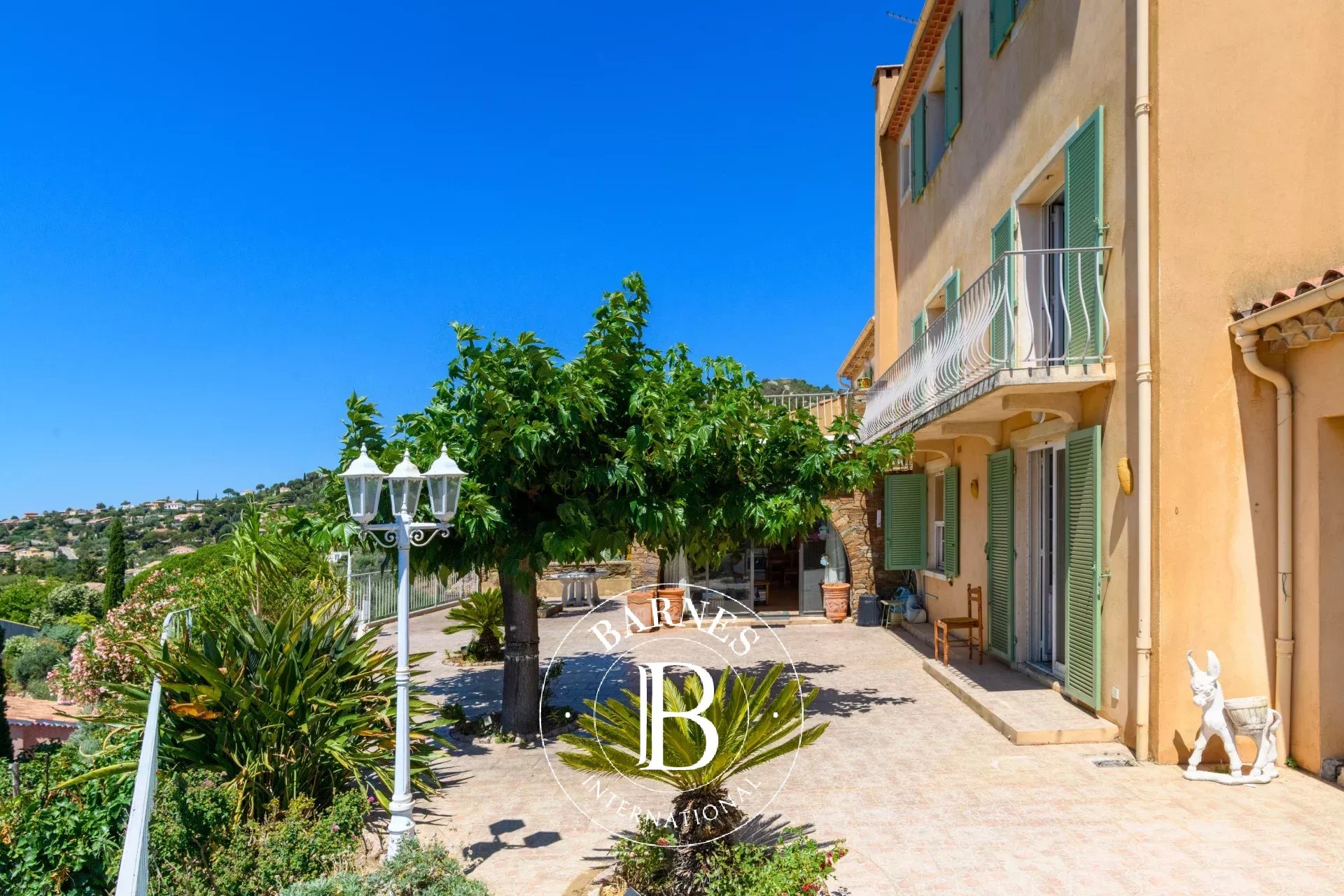 Propriété Bormes-les-Mimosas  -  ref 87170294 (picture 3)