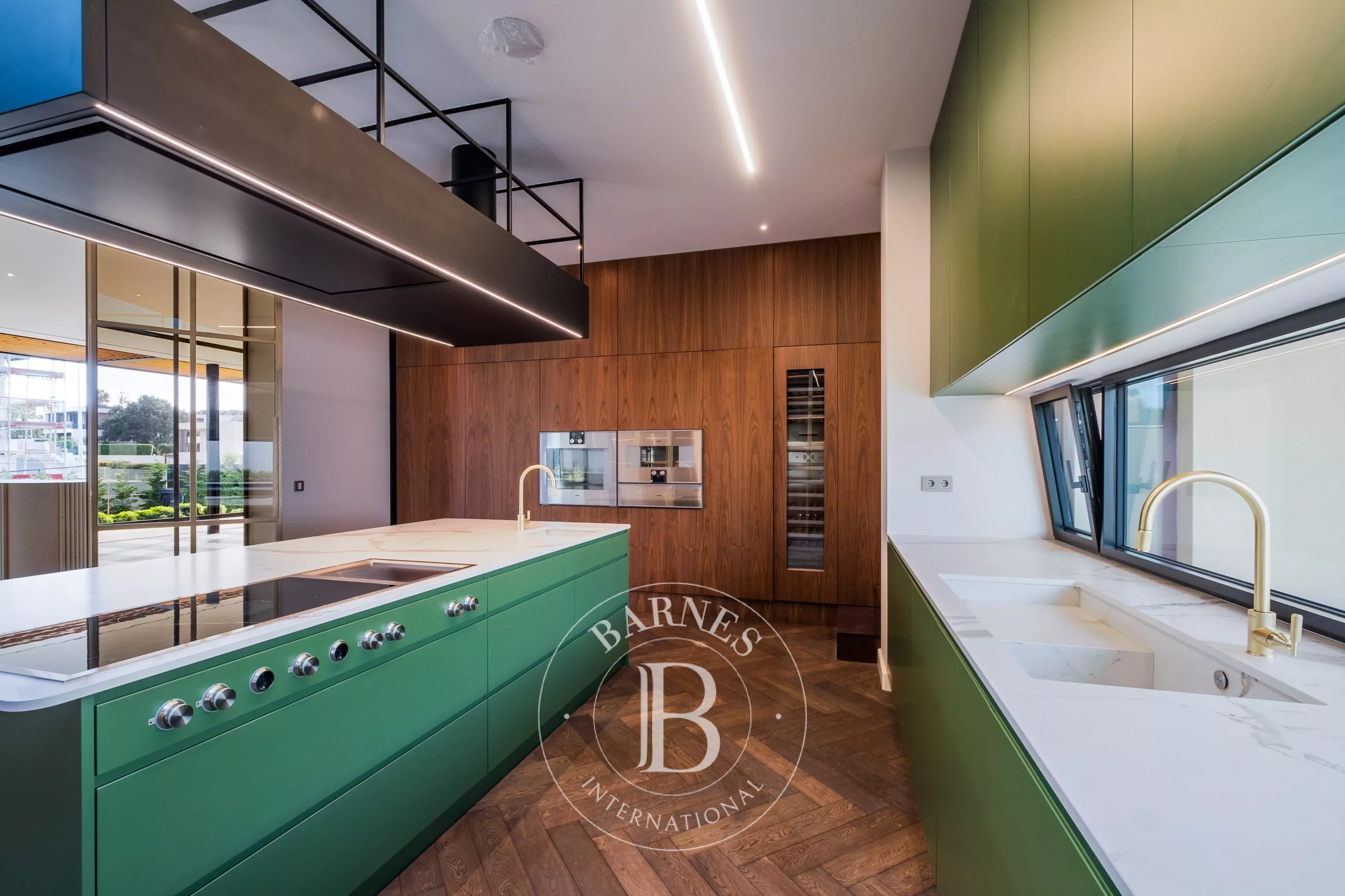 Contemporary villa in Cascais