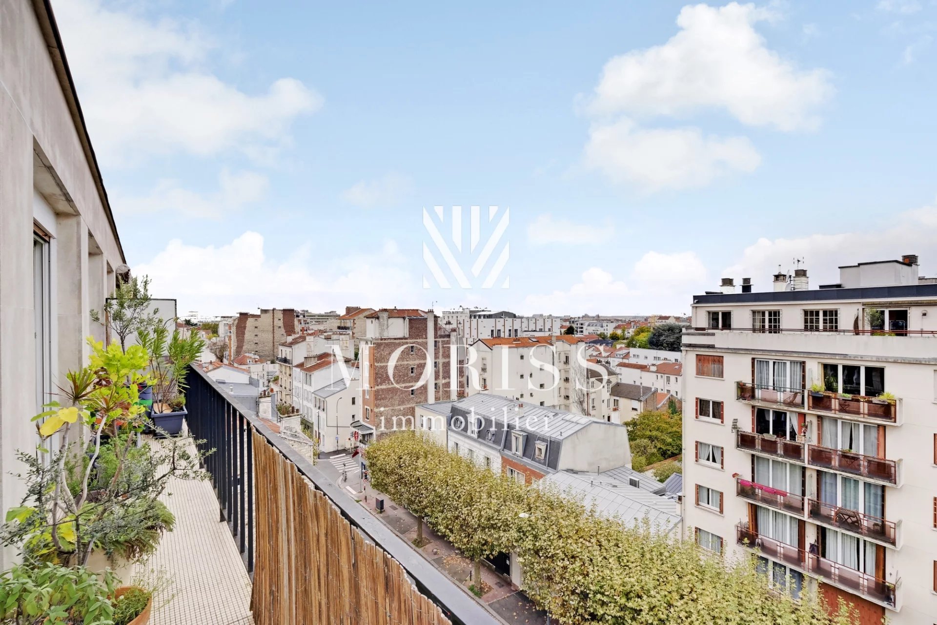 APPARTEMENT 4 PIECES DE 100 M2 et 20 M2 DE BALCON - Image 1