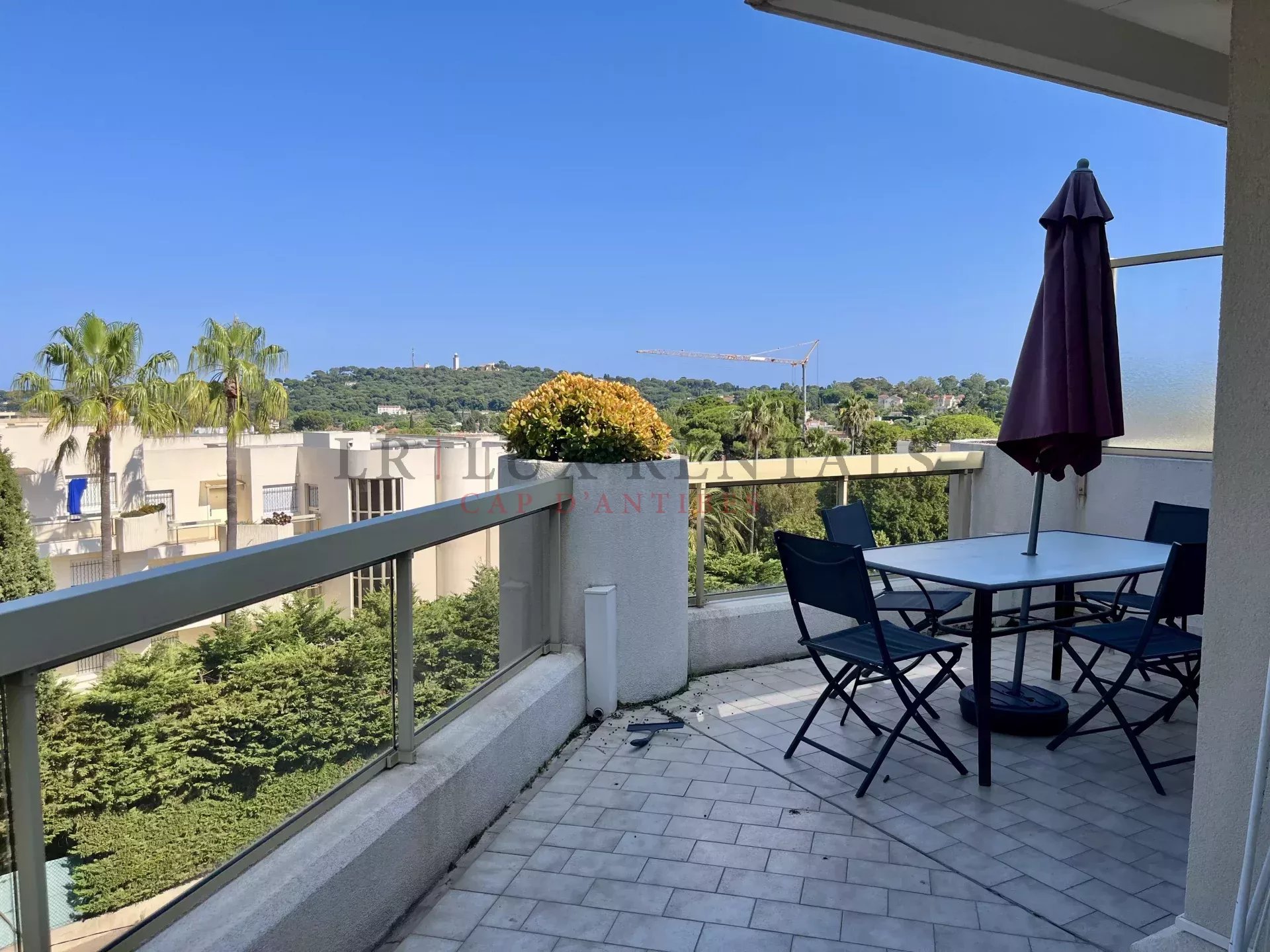 Juan les pins, 3P flat in a residence with swimming pool