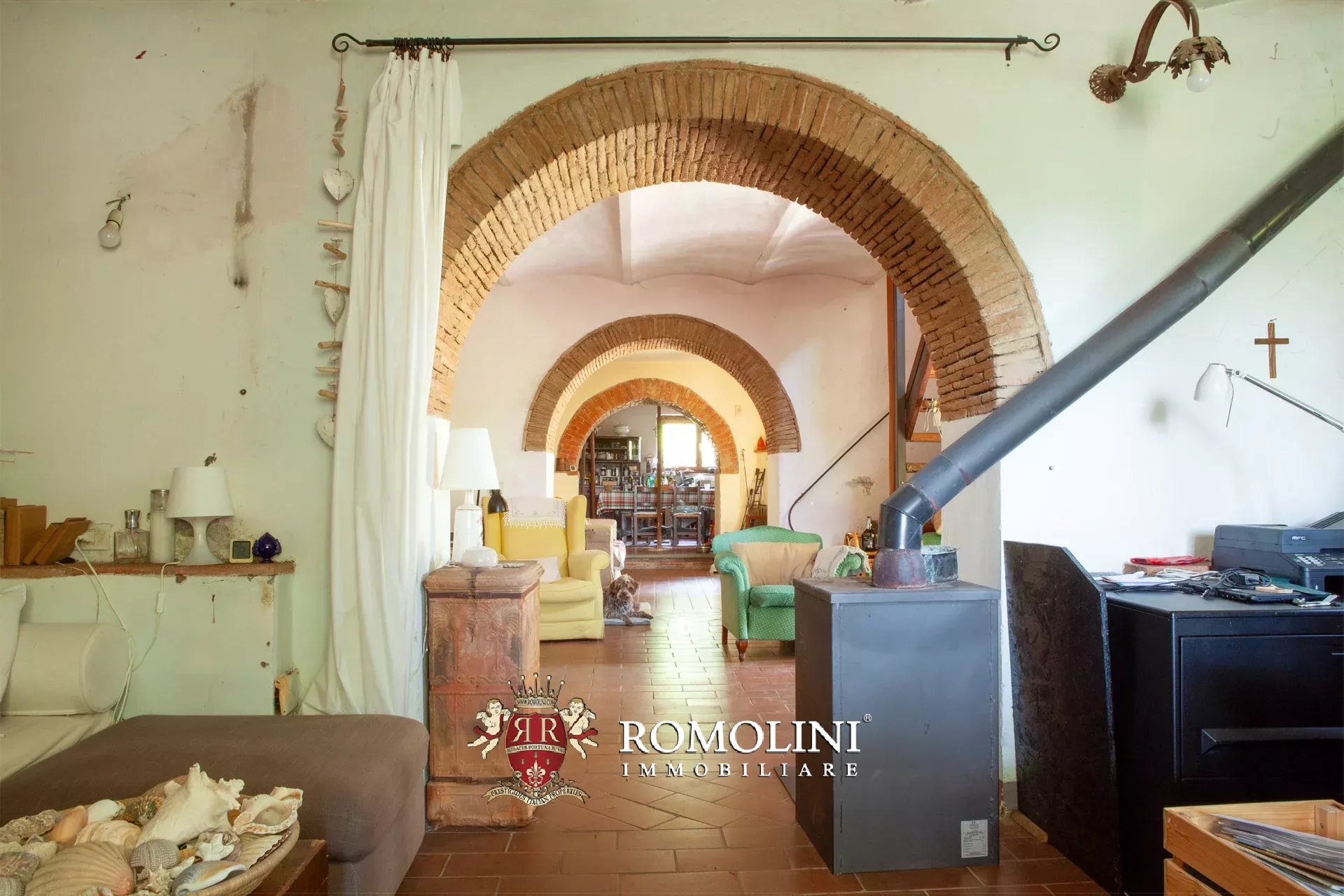 8 Bedroom Villa/Townhouse's Image 45