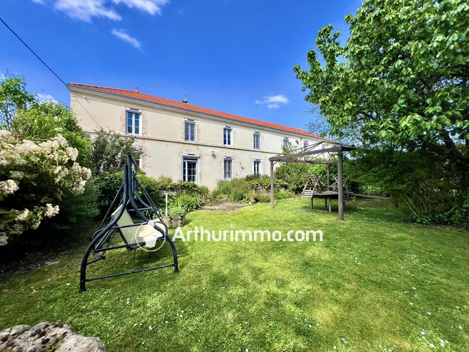 Agence immobilière de EURL MATHA-IMMO