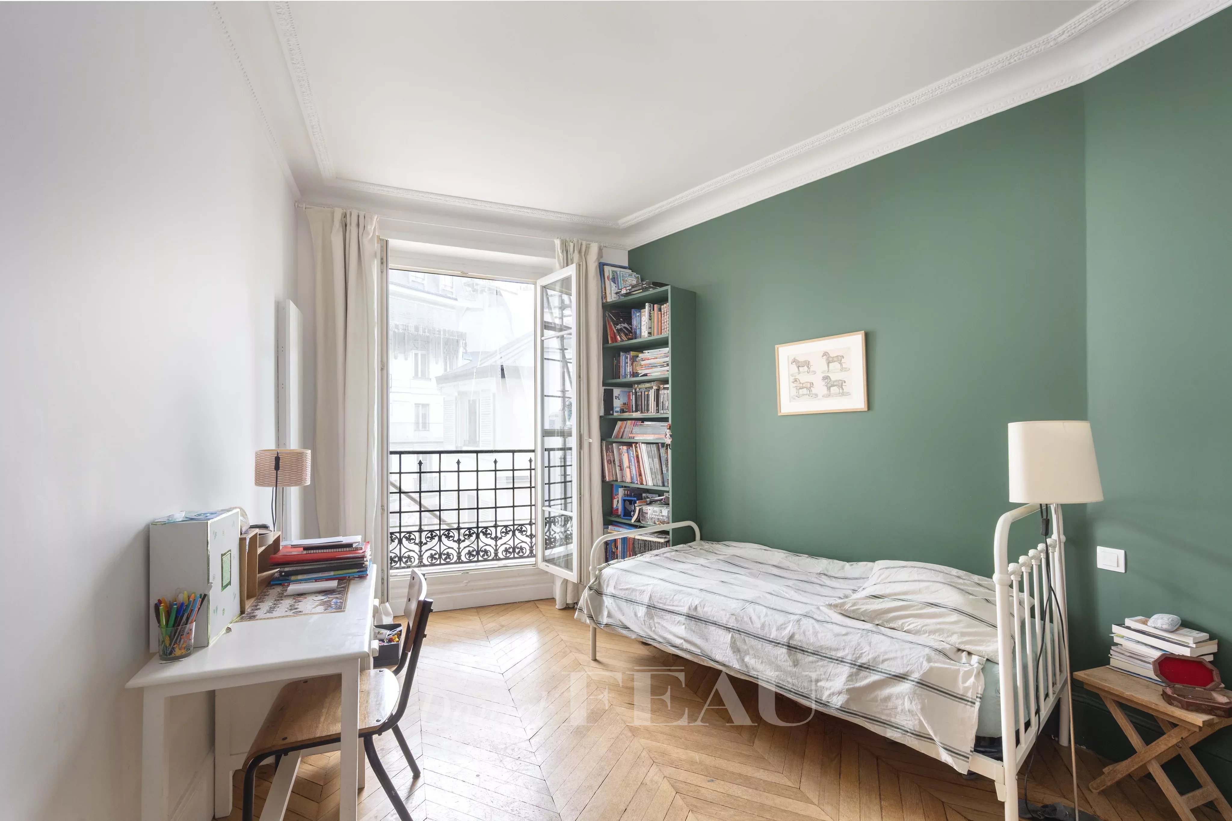 Sale Apartment Paris 3rd