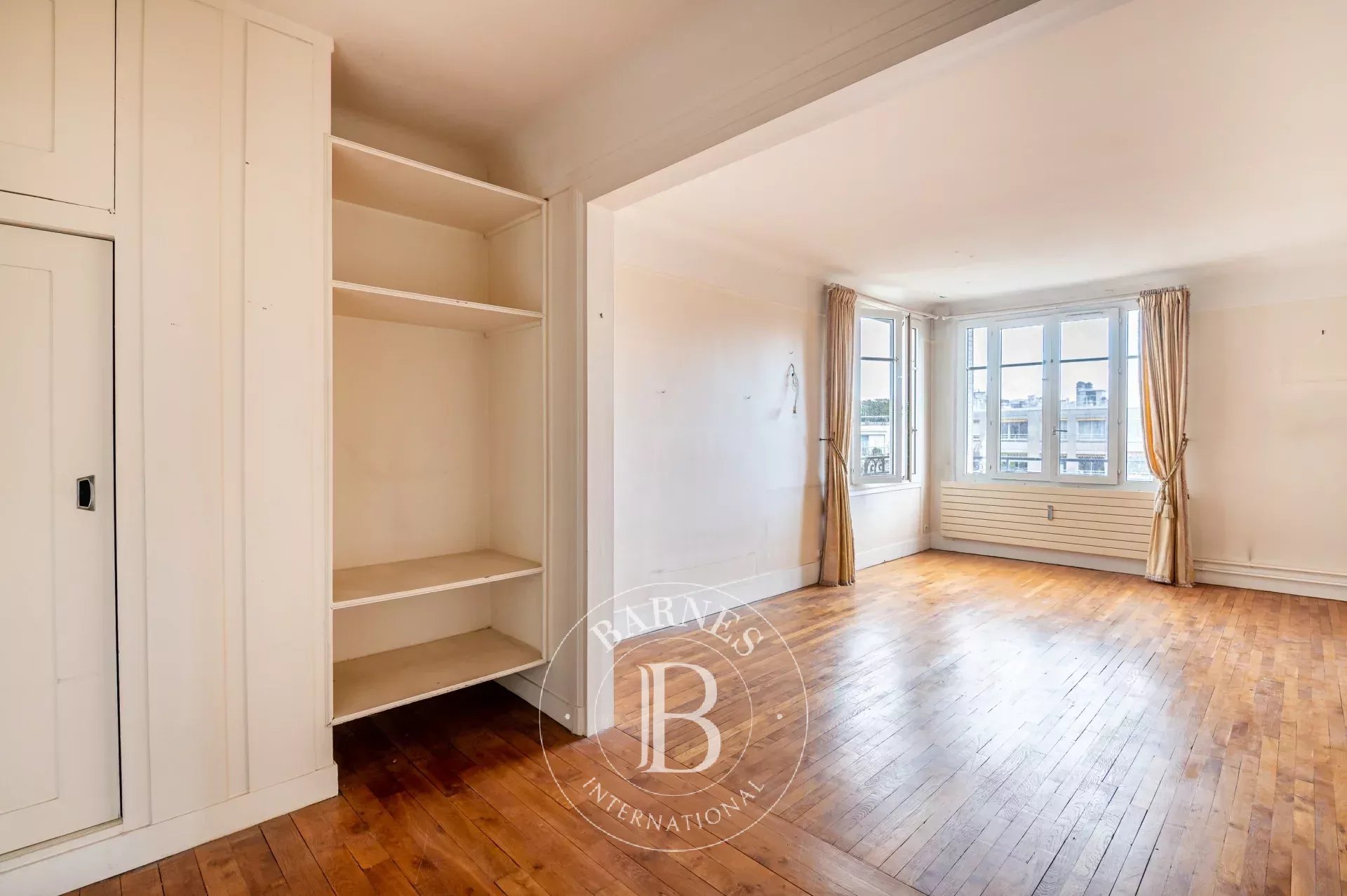 Neuilly - Argenson - 3-bedroom apartment - Upper floor - Unobstructed views - picture 6
