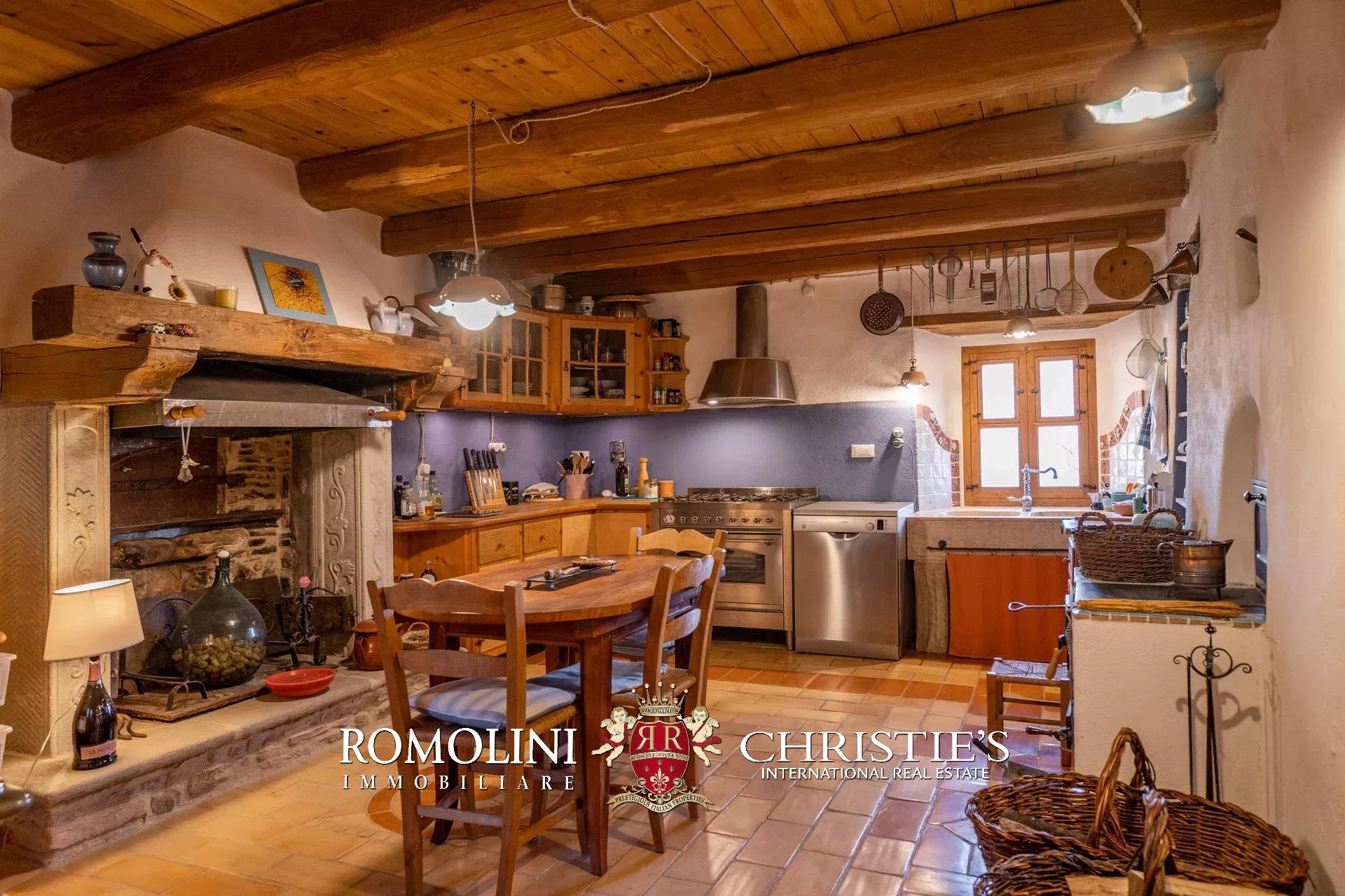 3 Bedroom Villa/Townhouse's Image 32