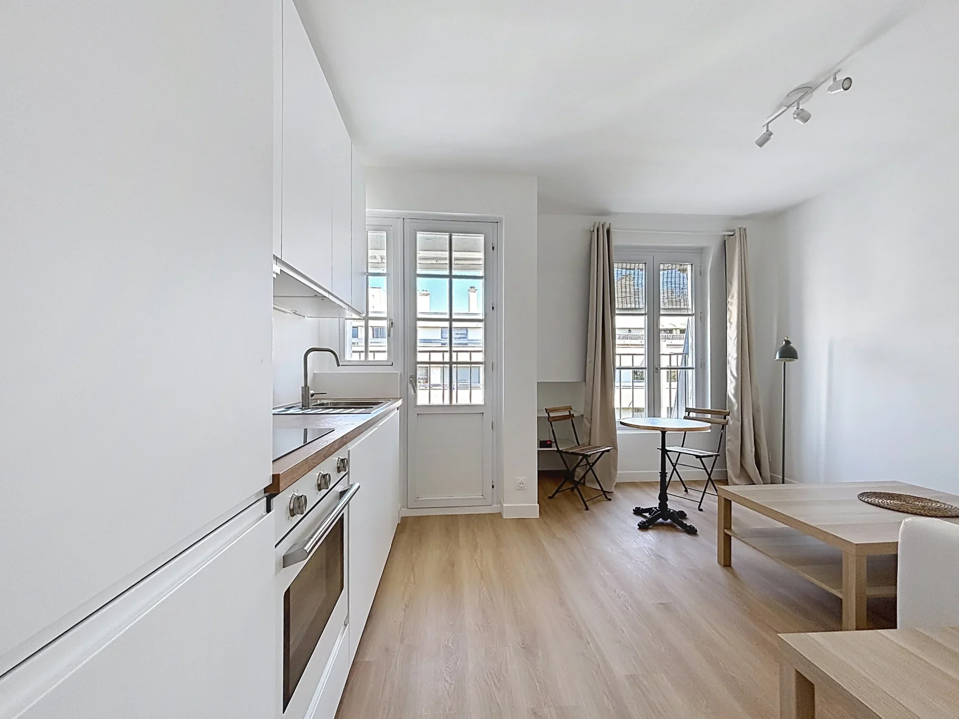 Paris 12e - MICHEL BIZOT