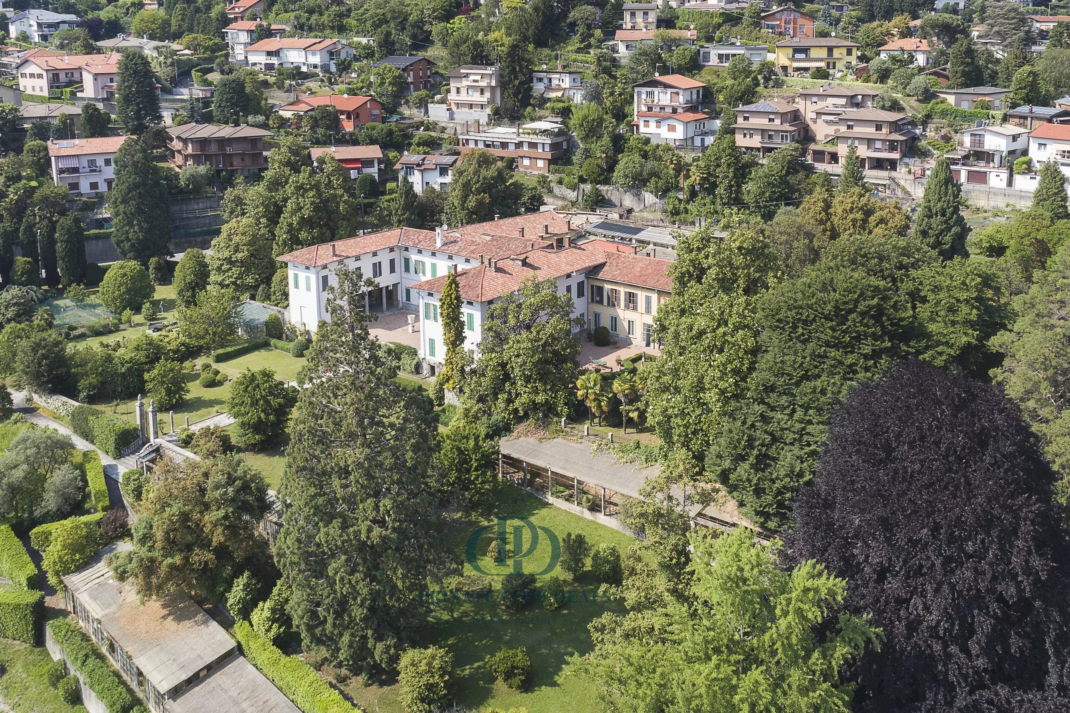 Villa Como - picture 22