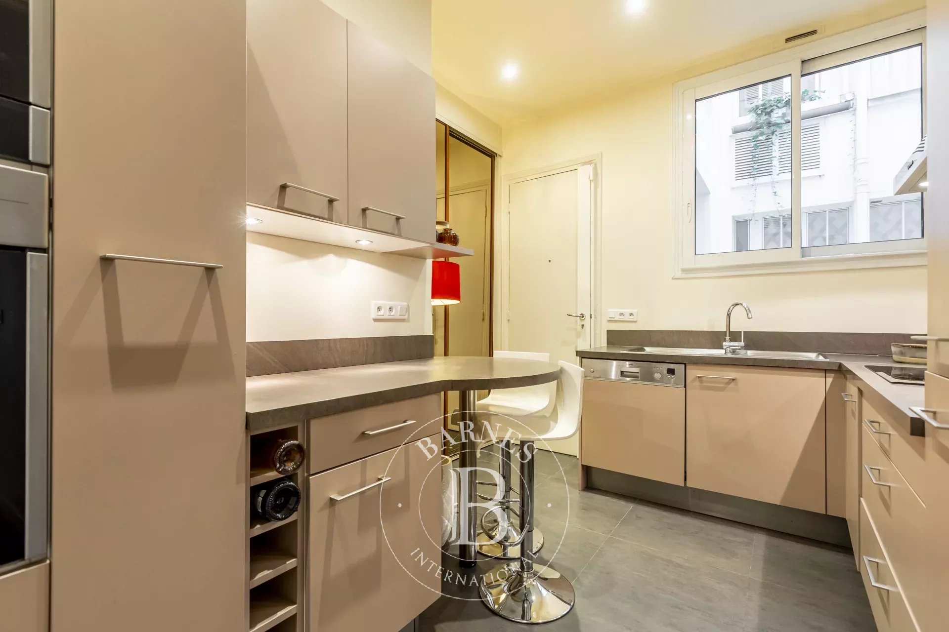 Daire Paris 16ème - picture 7