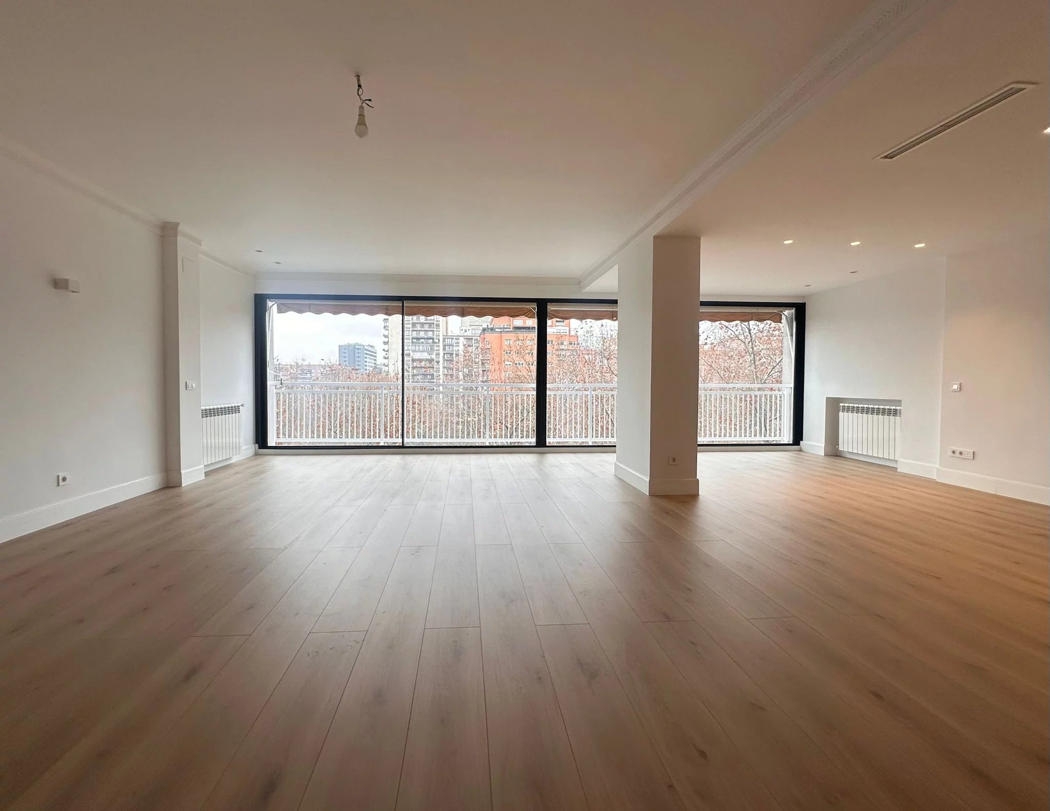 Rental Apartment Madrid Nueva España