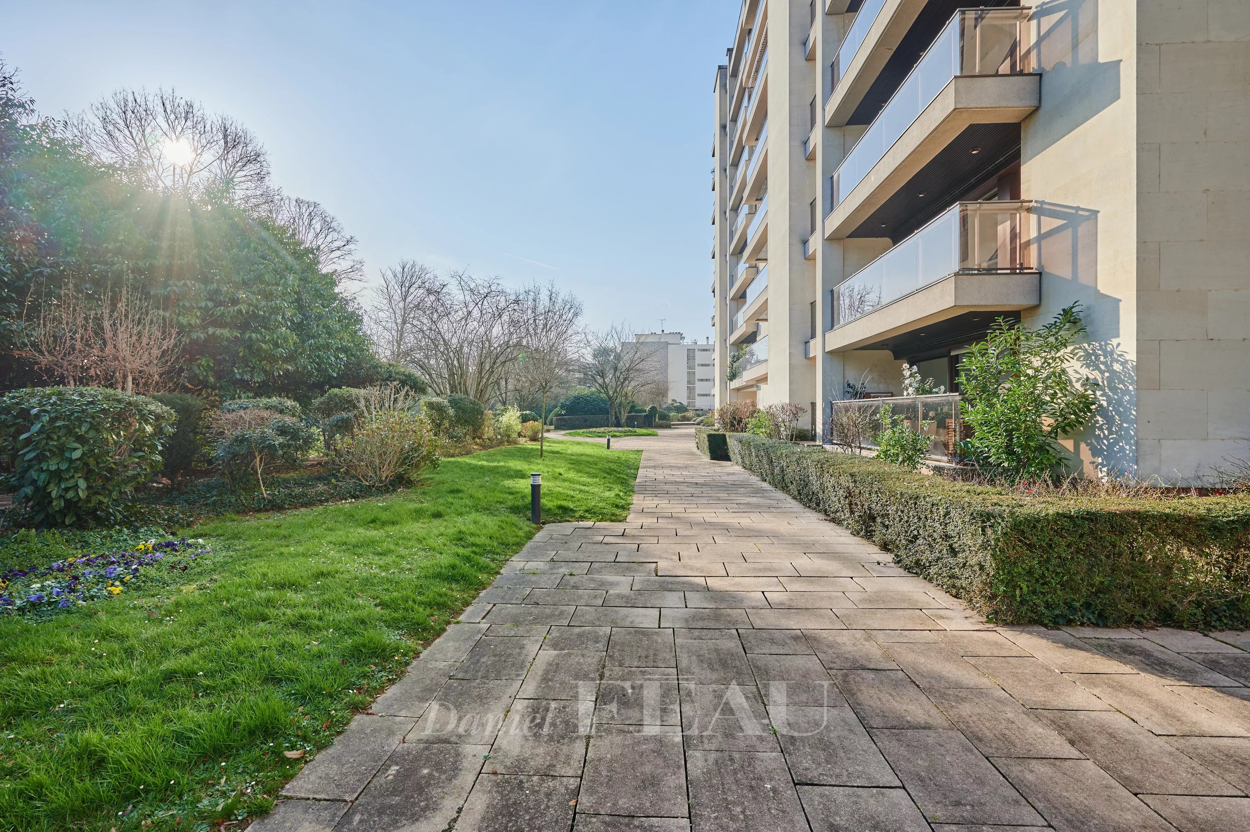 Rental Studio Saint-Cloud