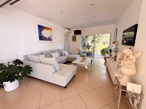 Charming villa with sea view and swimming pool, Eze — photo 4