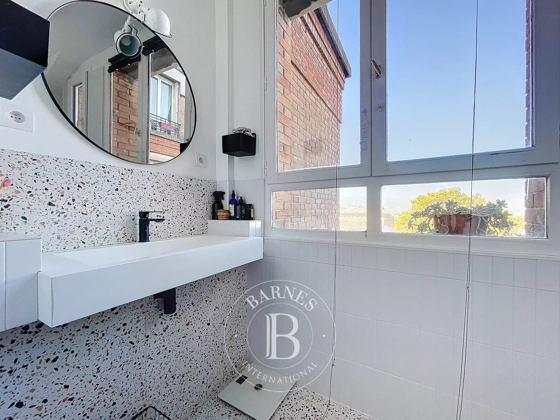 Daire Paris 19ème - picture 12