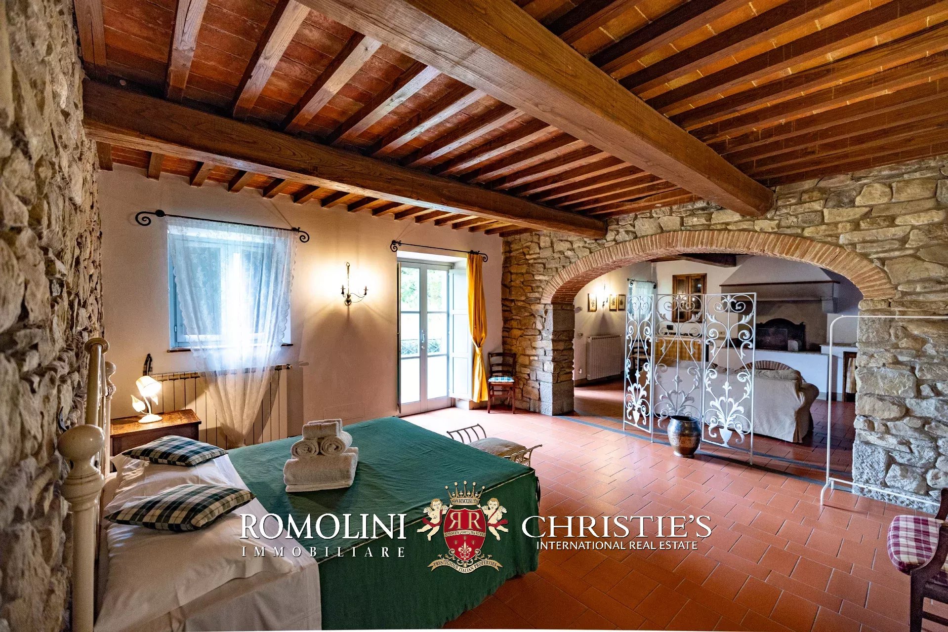 6 Bedroom Villa/Townhouse's Image 56