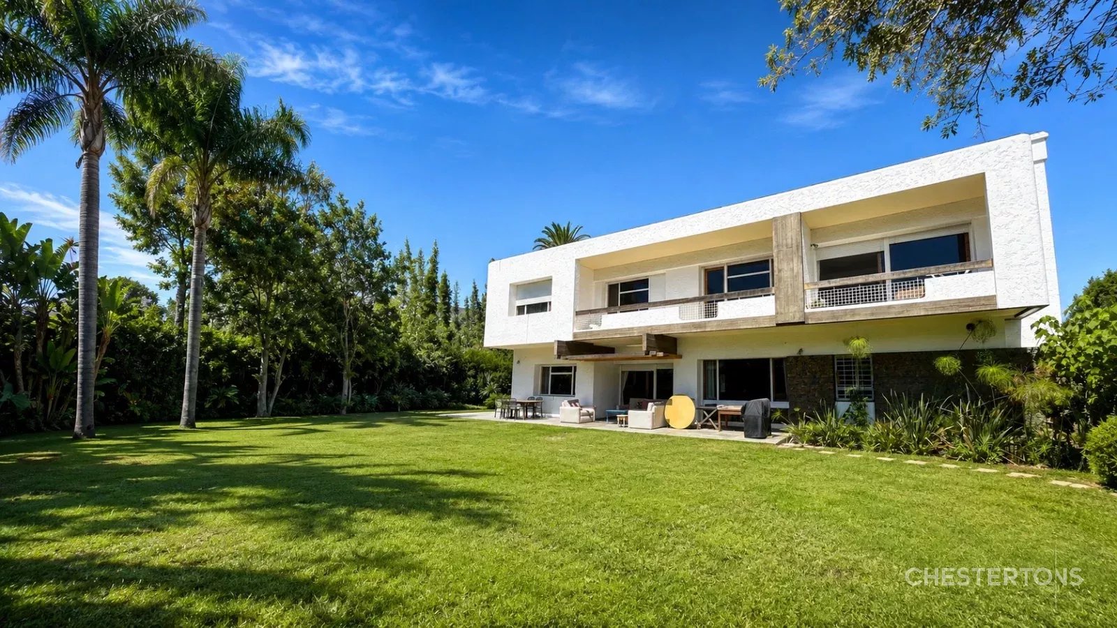 Image of Villa - 6 Bedrooms for Sale in Rabat-Rabat-Morocco, Image 2