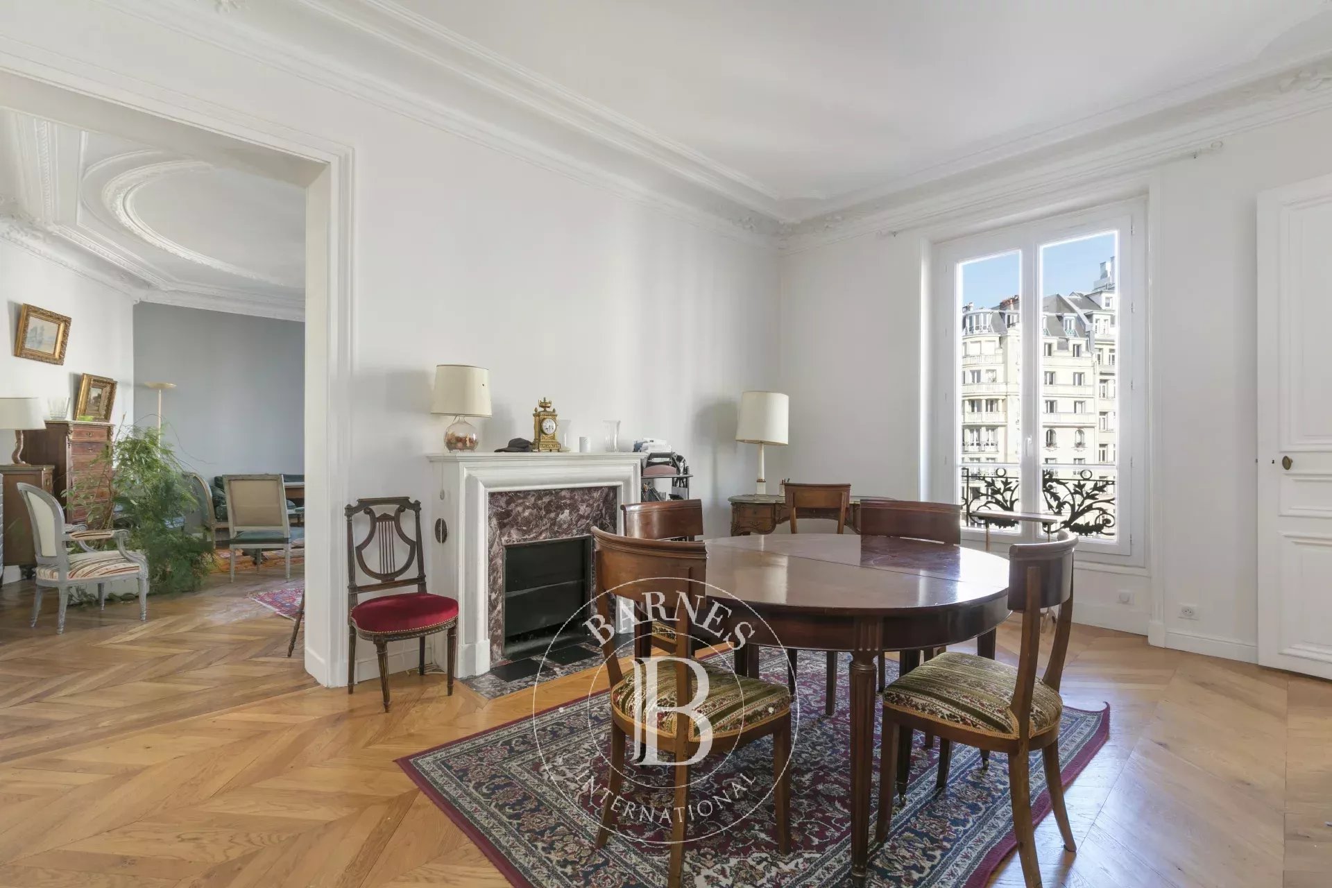 Daire Paris 8ème - picture 5