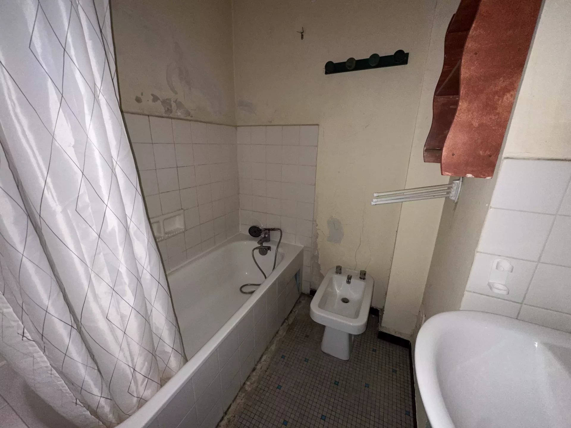 86469818 Vente Lyon 8ème