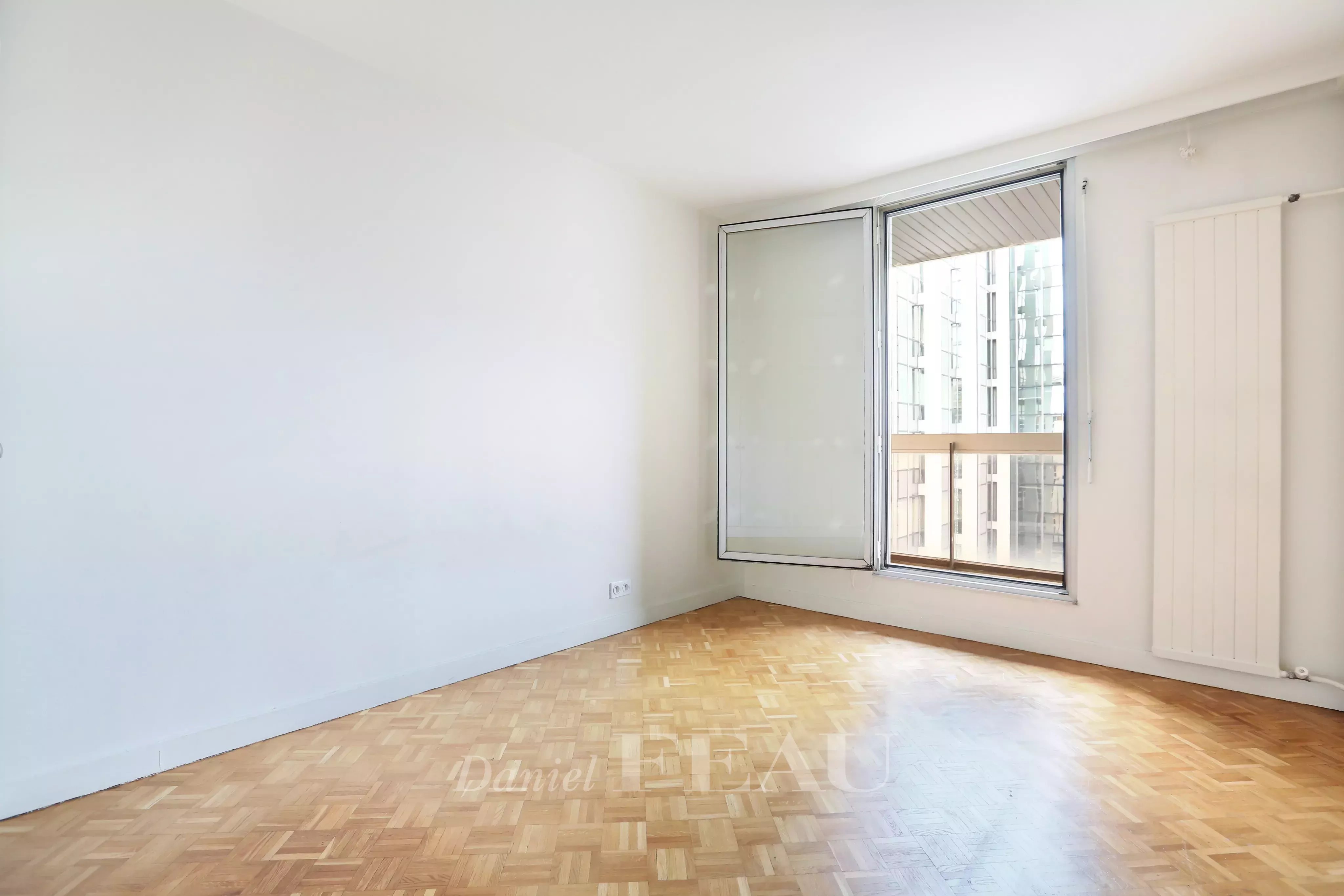 Sale Apartment Paris 15th