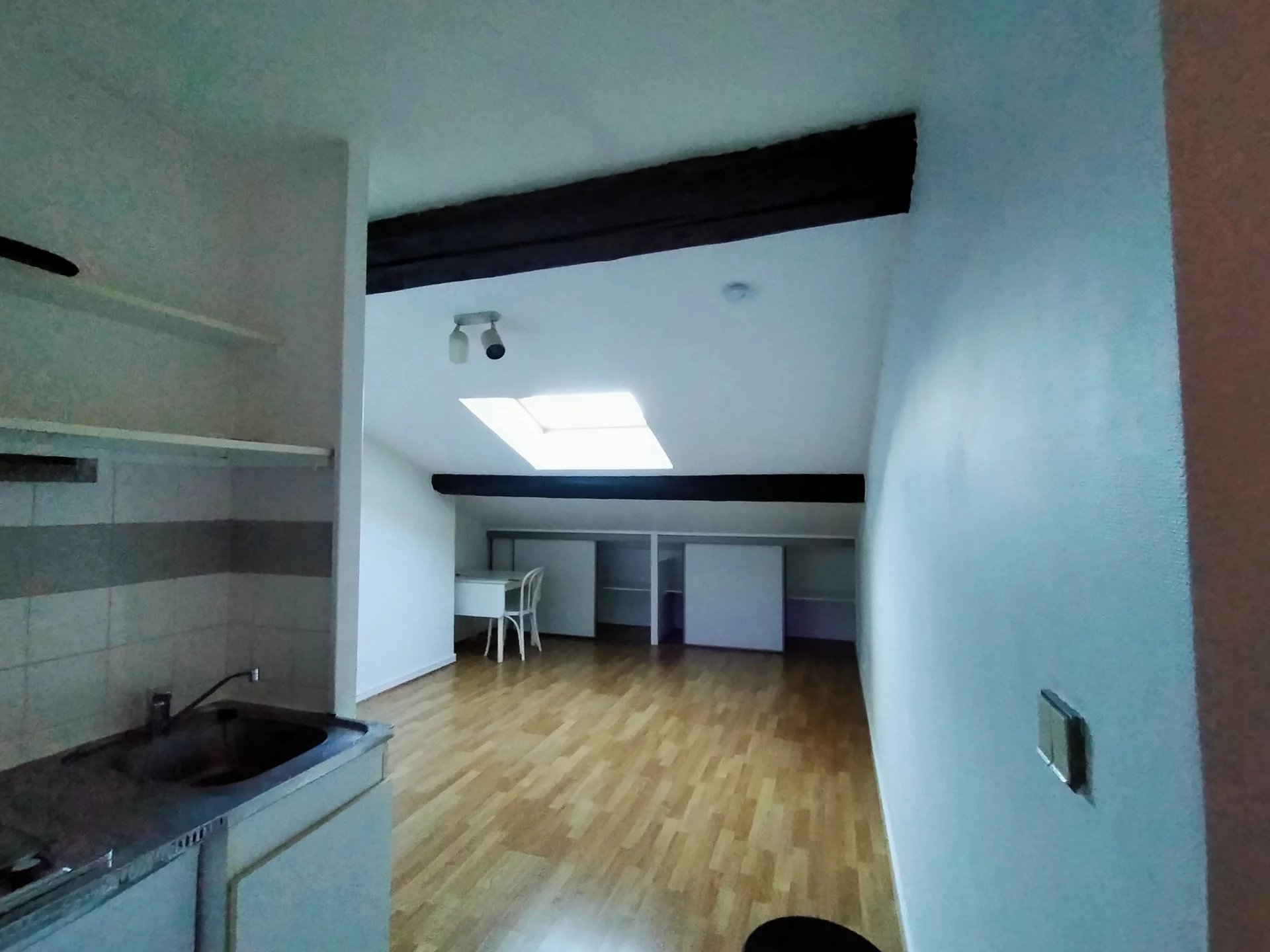 84308496 Location Lyon 6ème