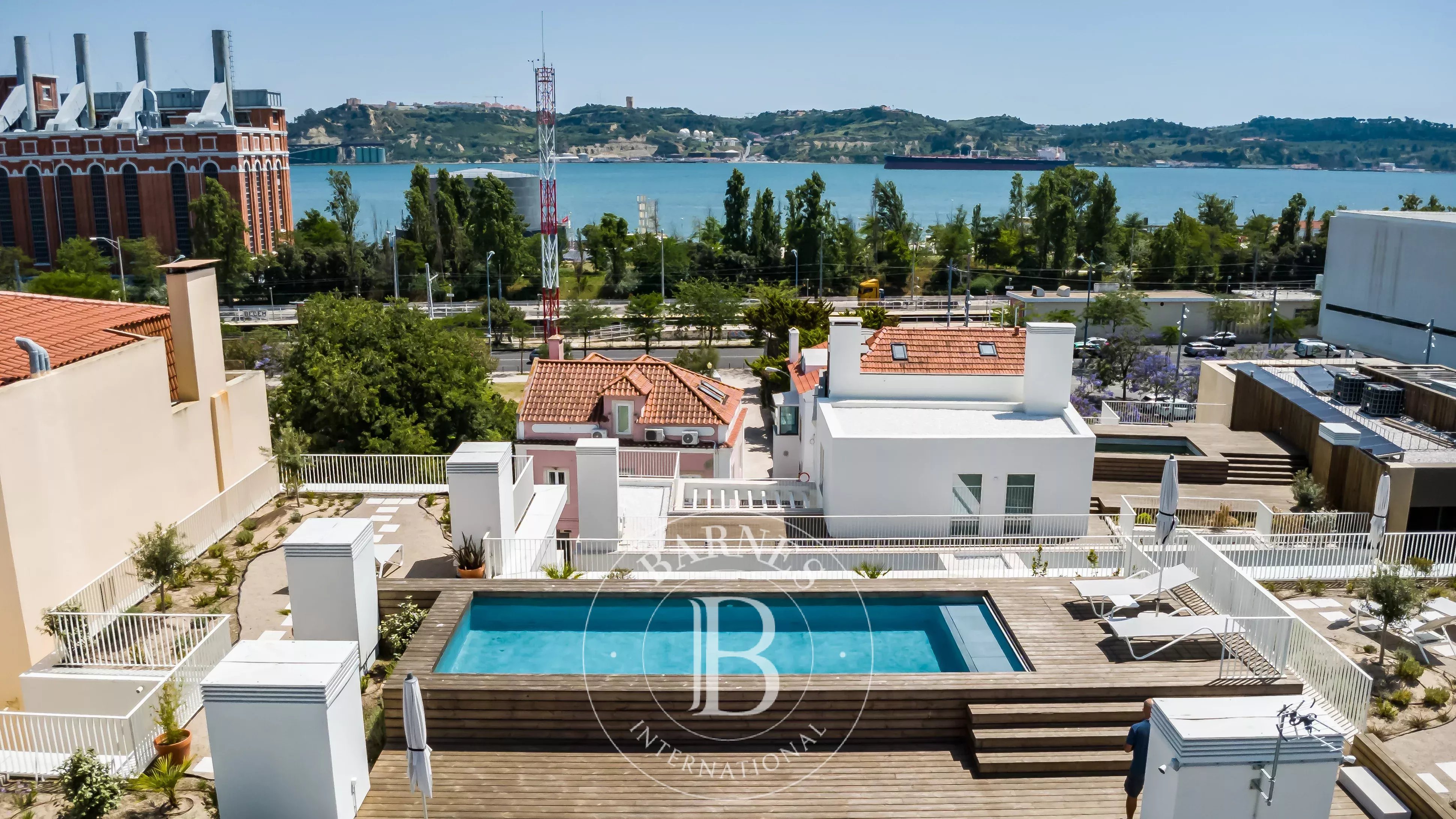 Terraço e Piscina comum