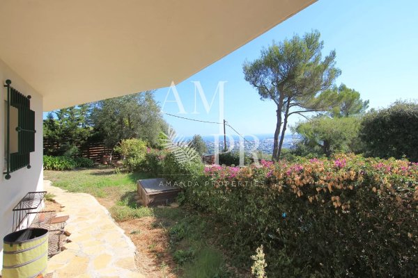 Golfe Juan Luxury Villa | Svetchine Family Estate with Sea Views — photo 3