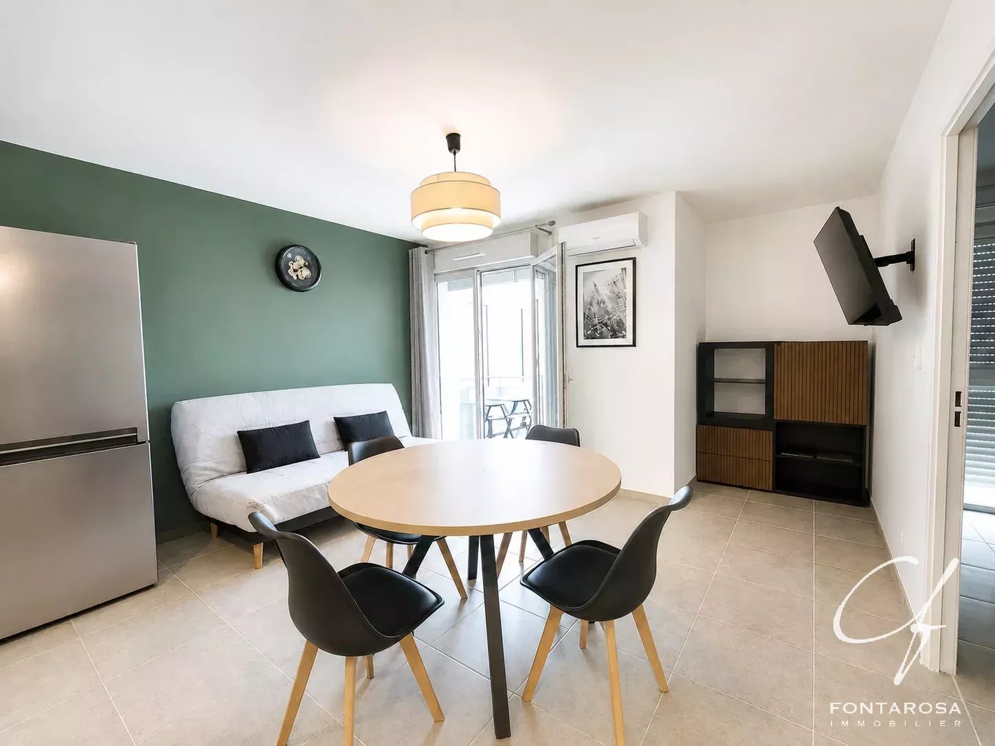 Agence immobilière de 