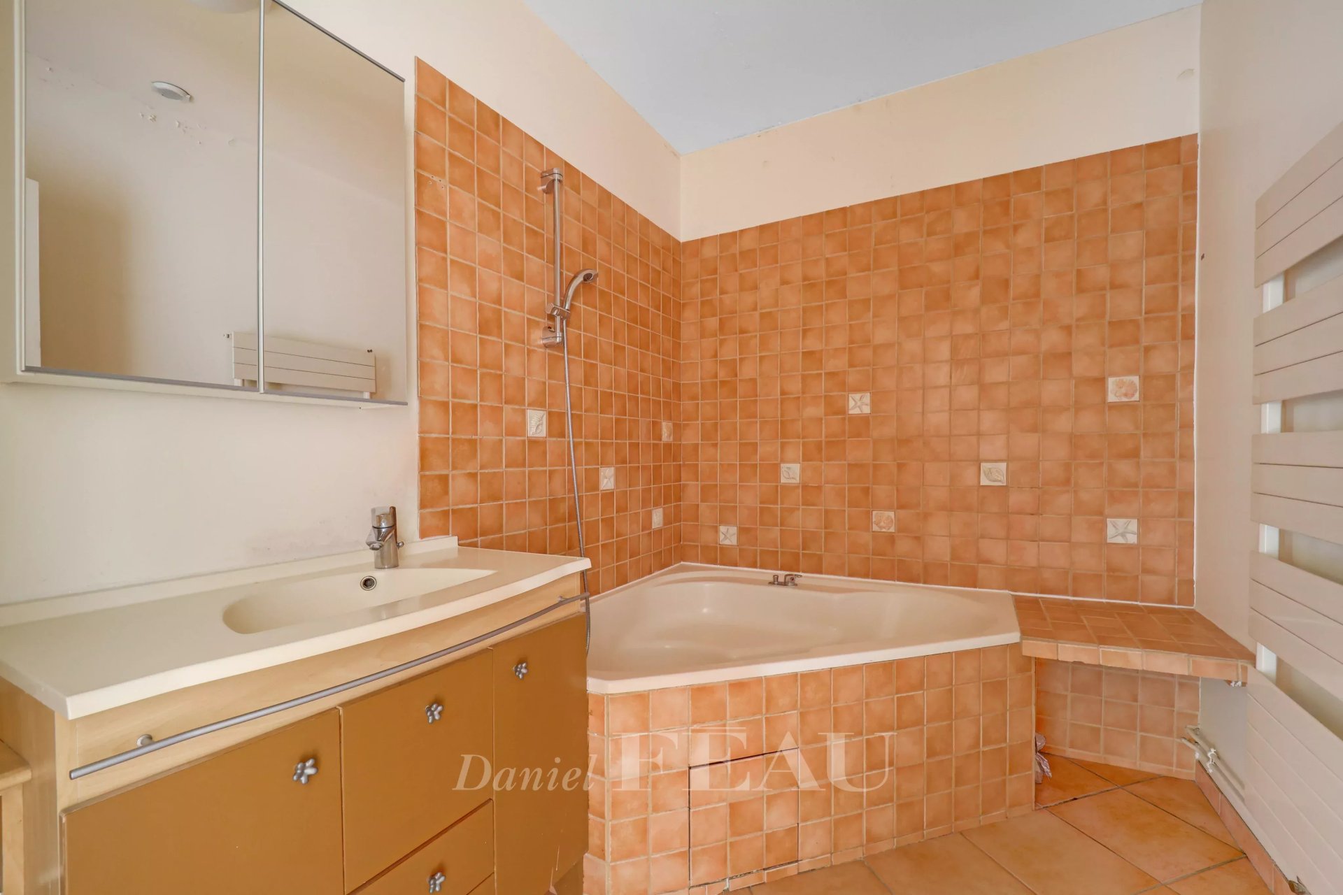 2 Bedroom Apartment/Flat's Image 6