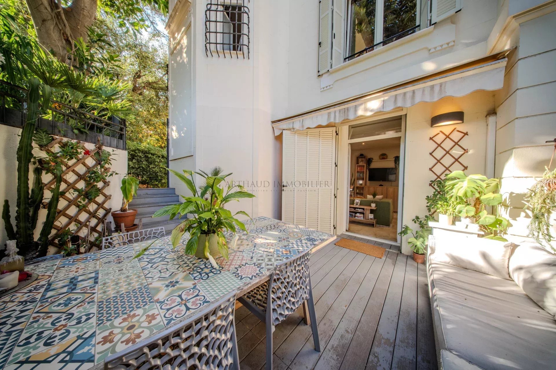Agence immobilière de 