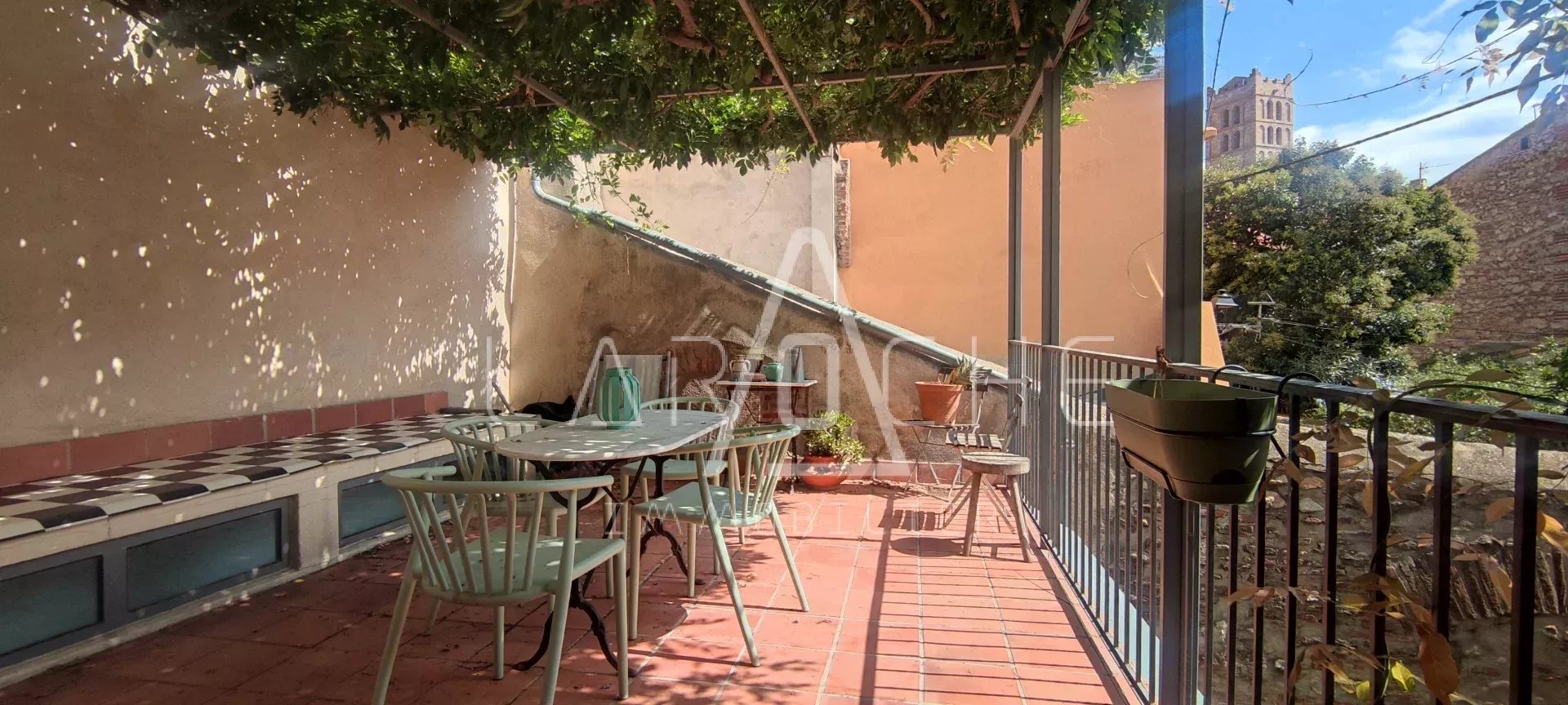 MAISON DE VILLAGE - PATIO + TERRASSE - ELNE