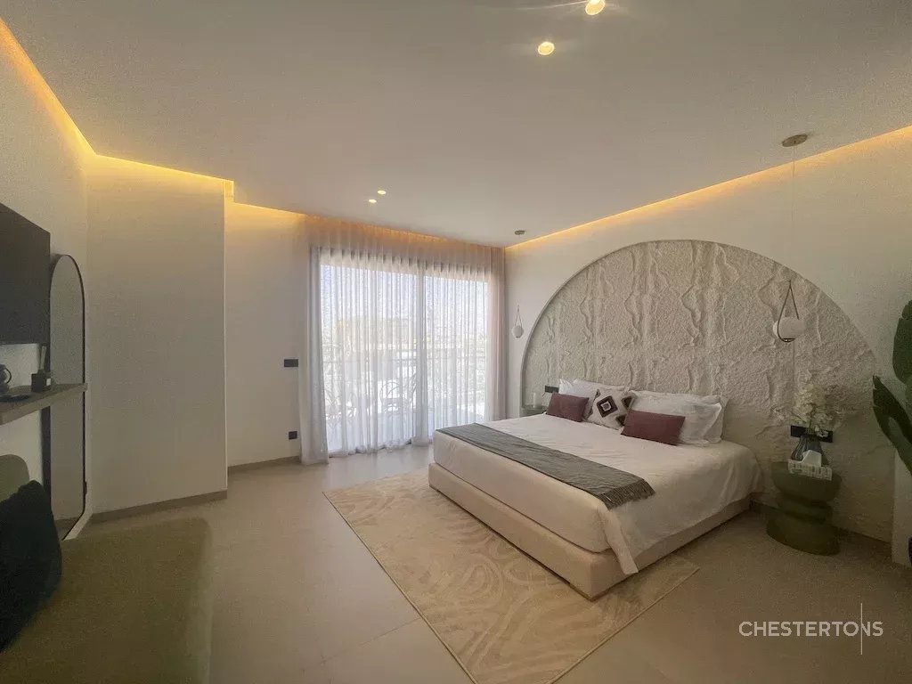  Image of Villa - 5 Bedrooms for Sale in Marrakech-Ménara-Marrakech-Morocco, Image 16