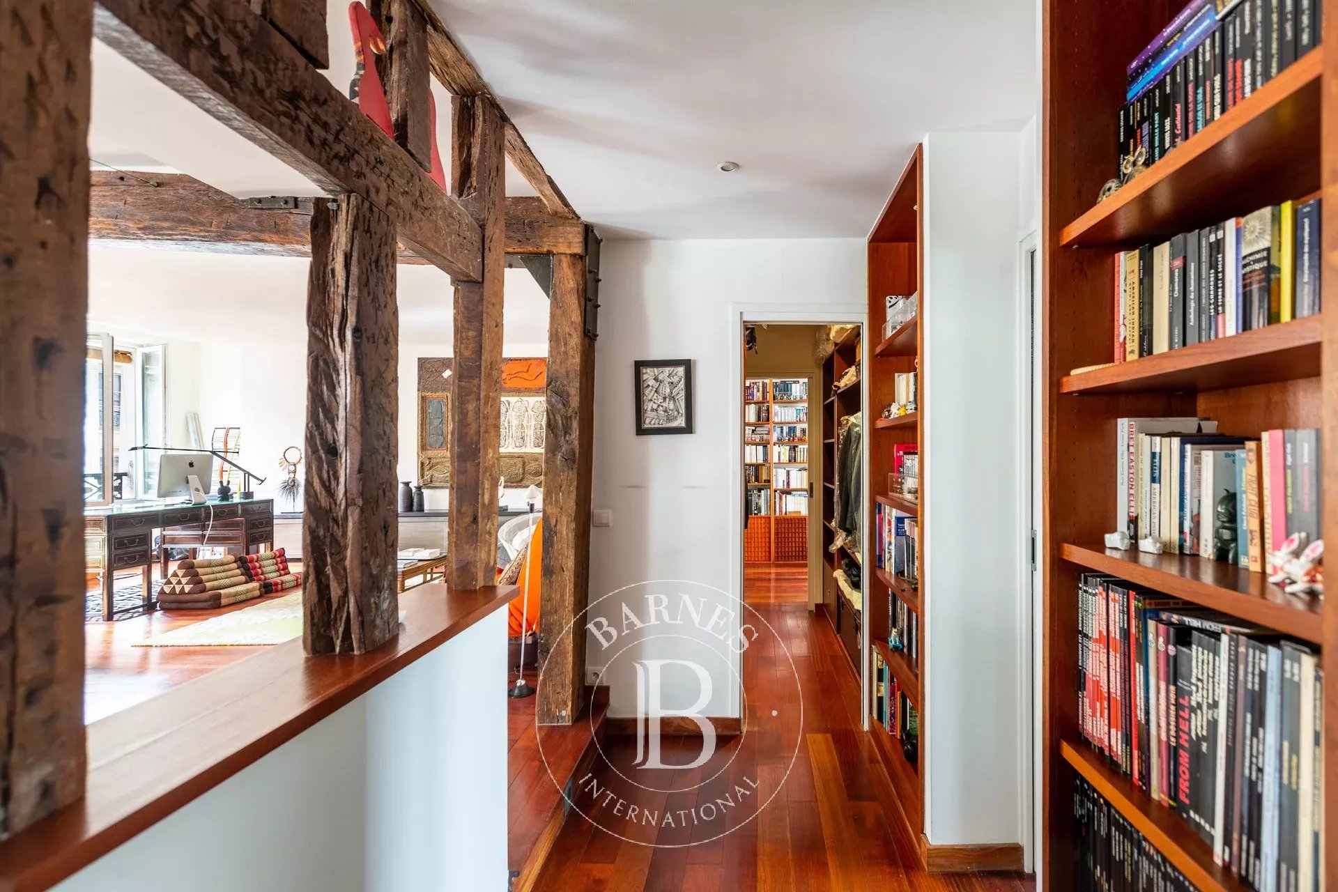 Daire Paris 3ème - picture 13