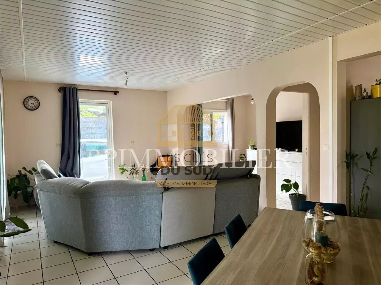 A VENDRE - UNE MAISON DE TYPE T4 DE 90 M2 ENVIRON - SAINT-PHILIPPE - 180 000 €