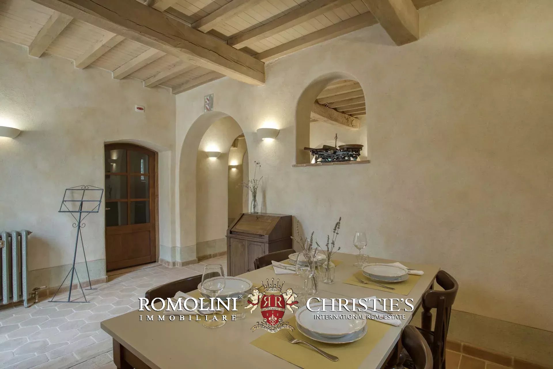 13 Bedroom Villa/Townhouse's Image 79