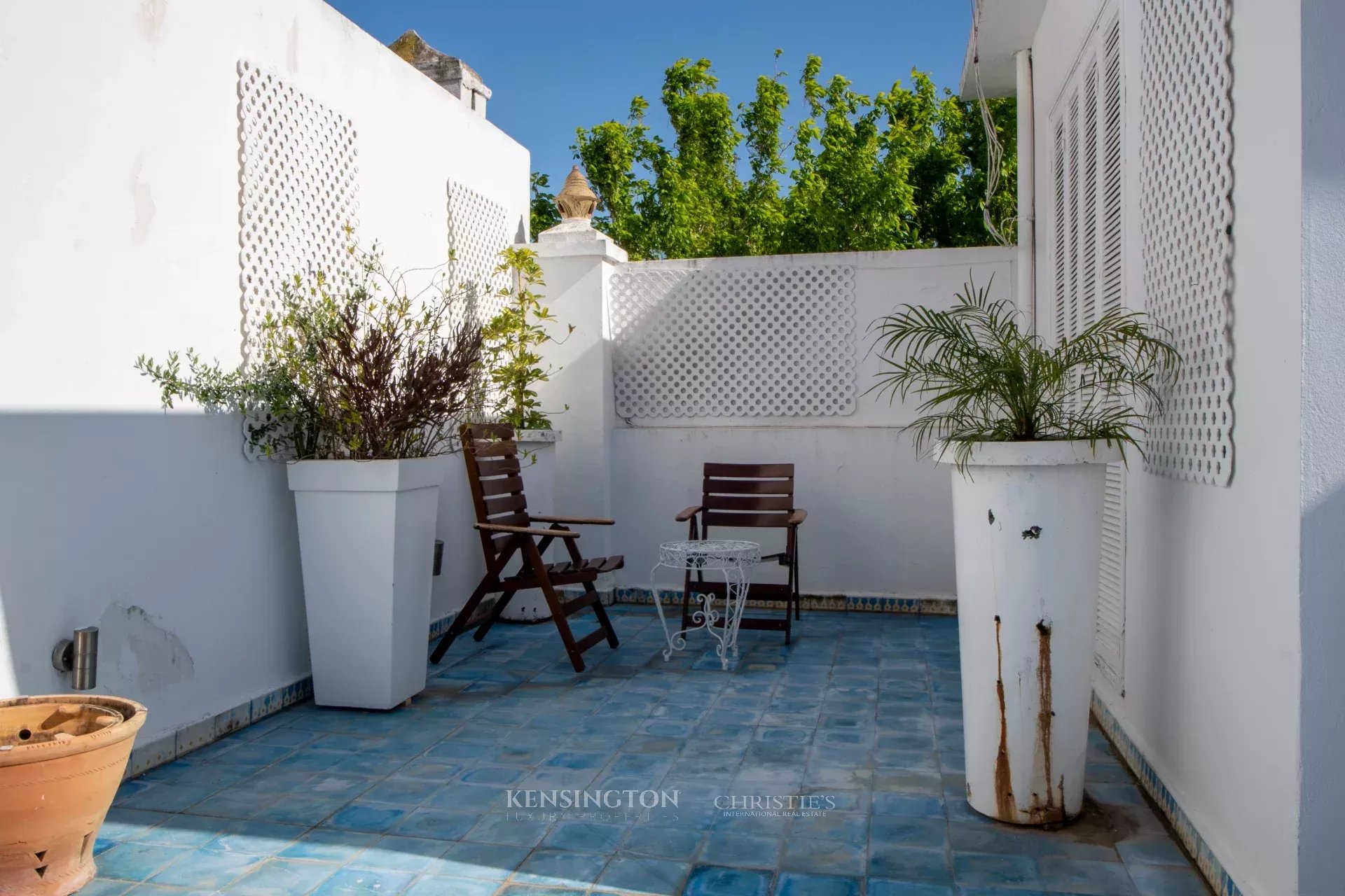 6 Bedroom Villa/Townhouse's Image 16