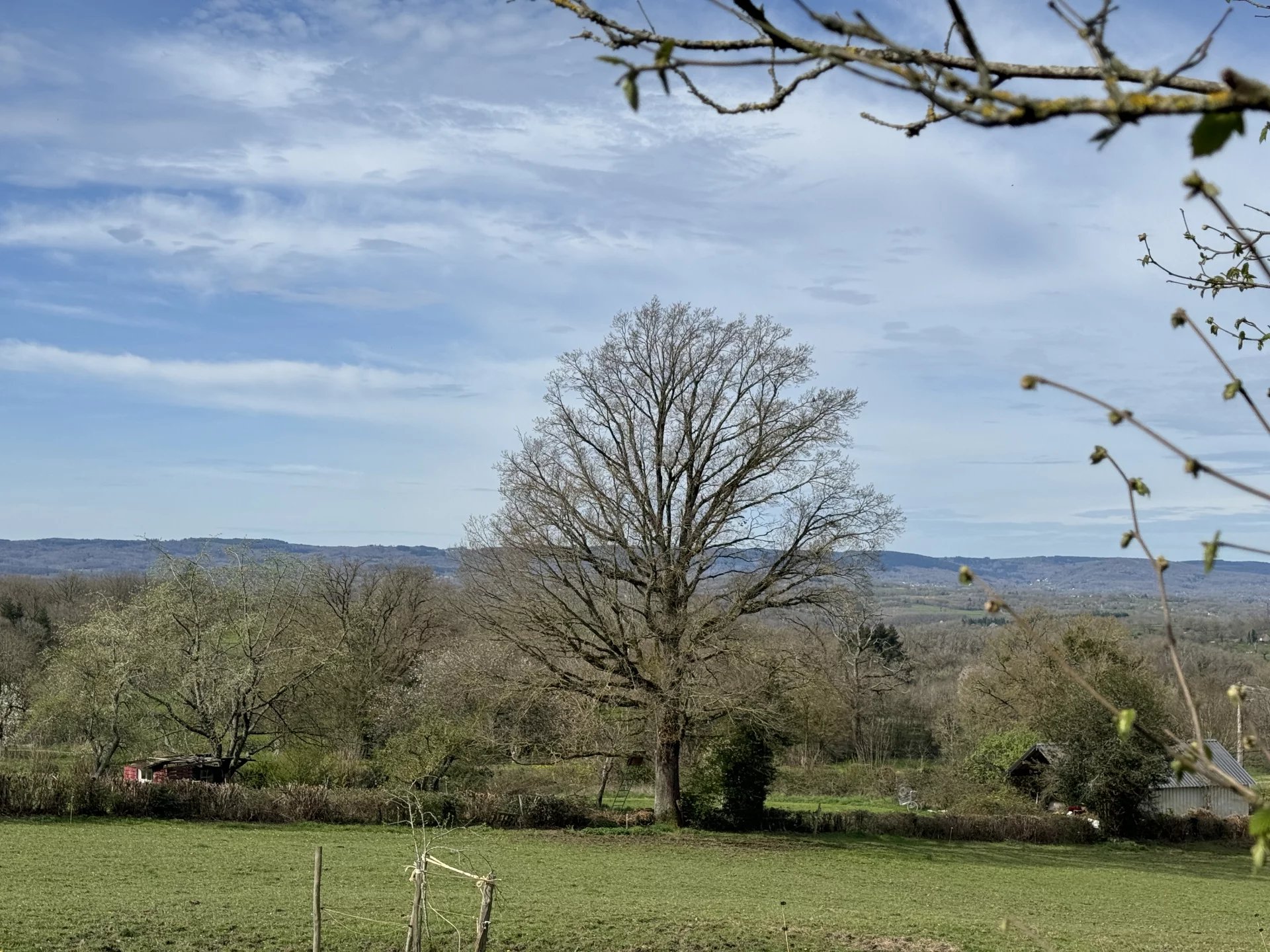 Farmhouse to renovate - Between Guéret and Jarnages