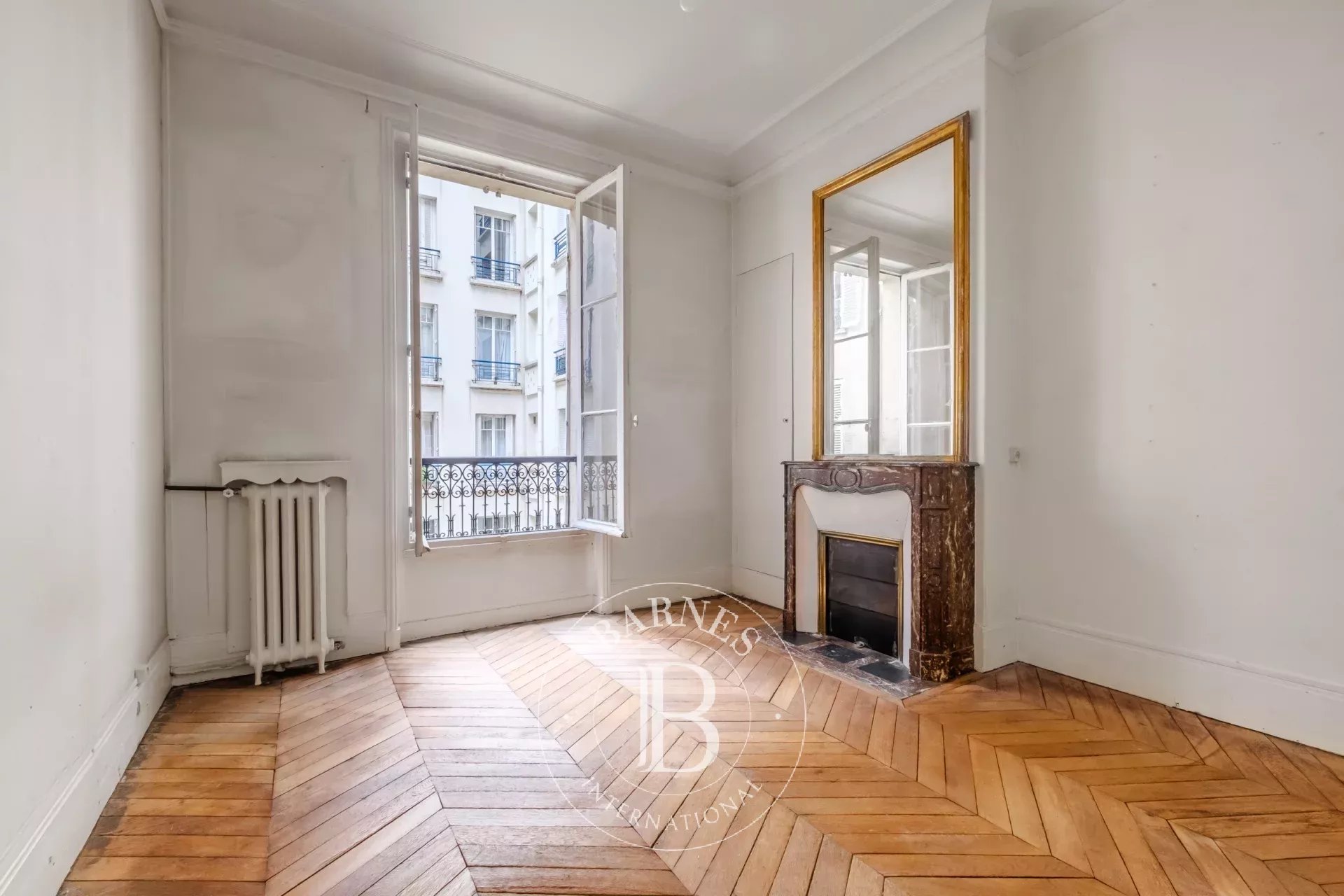 Daire Paris 7ème - picture 11