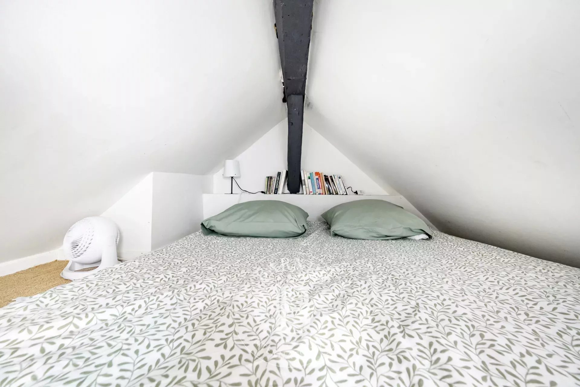 Daire Paris 4ème - picture 9