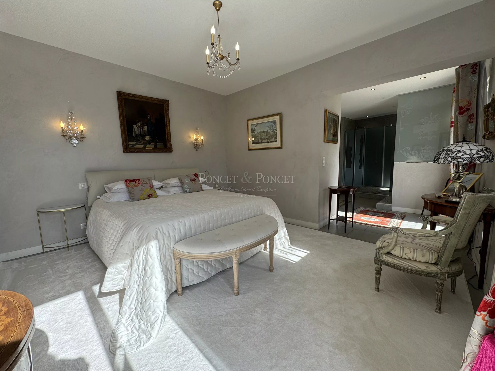 4 Bedroom Villa/Townhouse's Image 7
