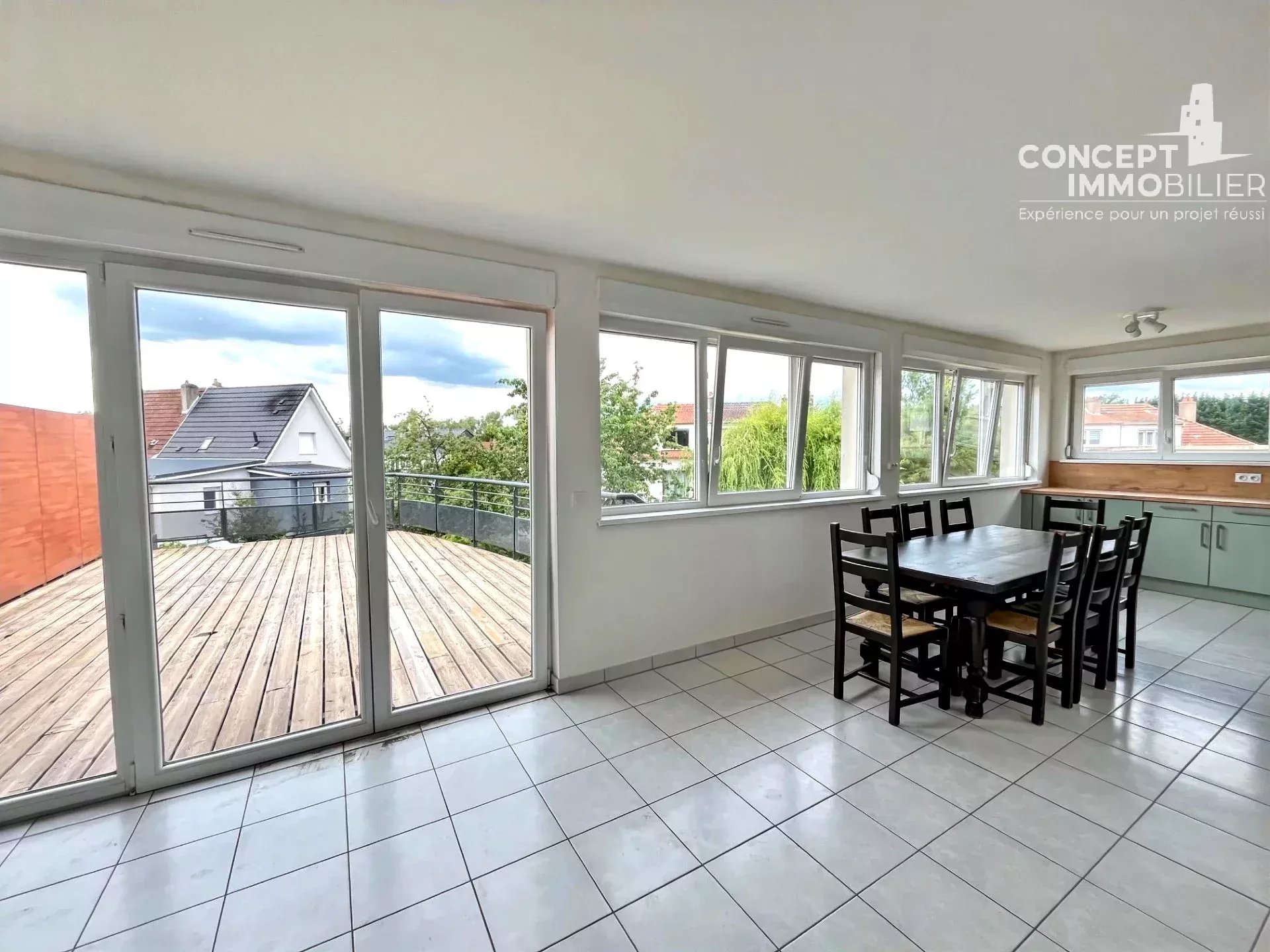 Appartement meublé - T4 avec terrasse, jardin et parking à Basse-Ham