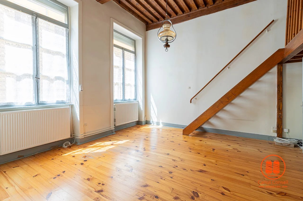 Appartement avec cachet (DPE : C) / Croix-Rousse