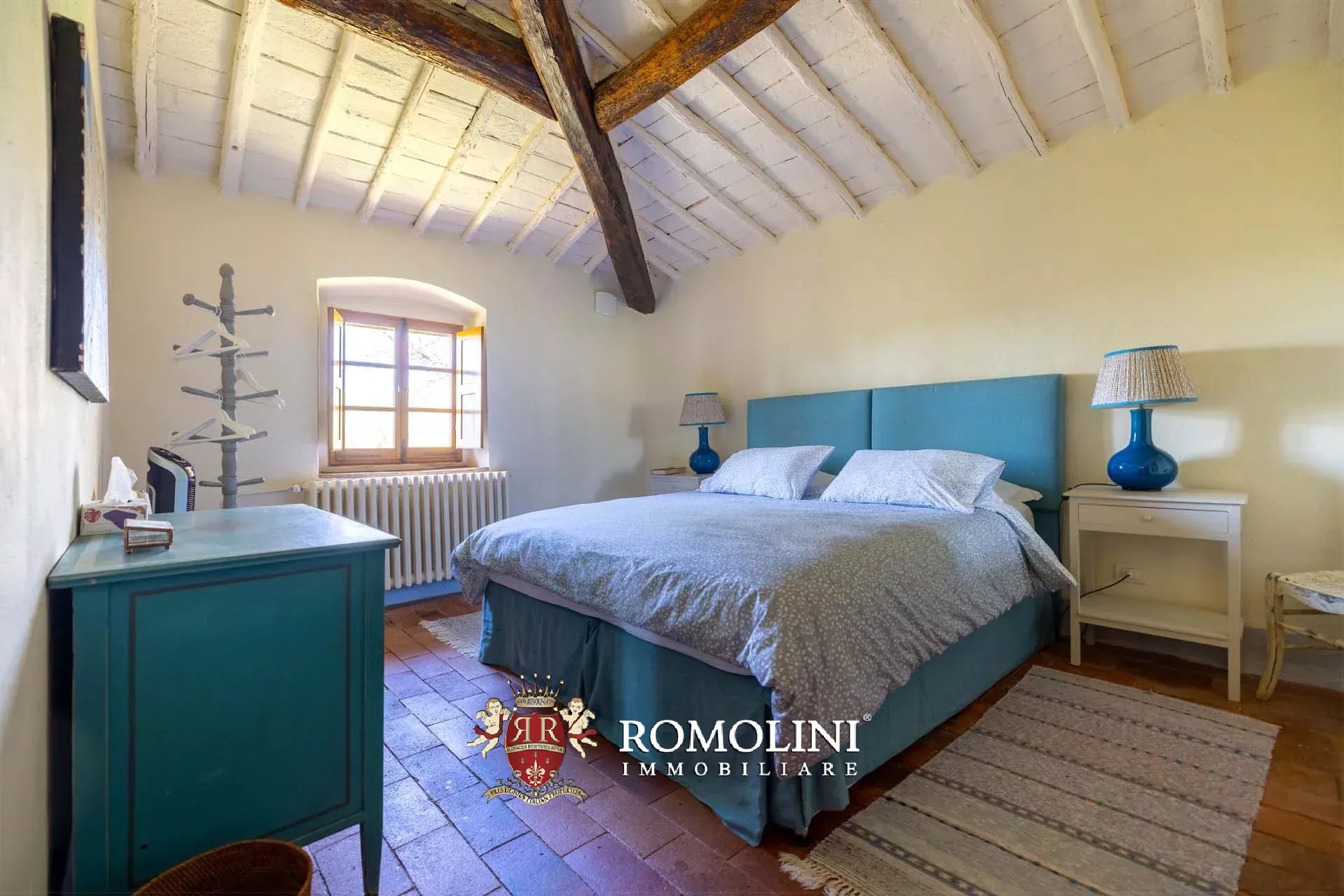 5 Bedroom Vineyard's Image 54