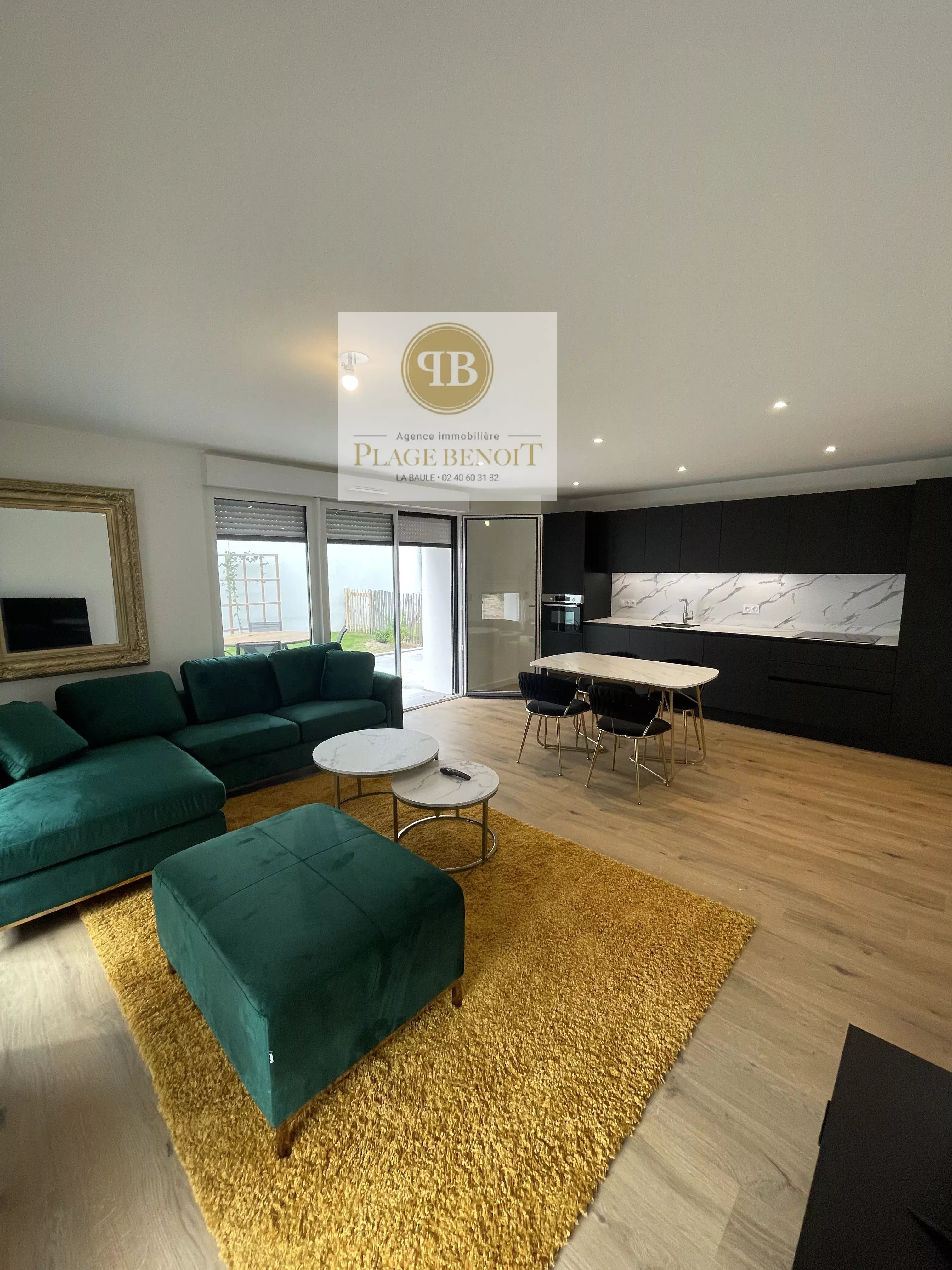 BEAUTIFUL T2 BIS NEAR LA BAULE MARKET (GREAT AMENITIES)