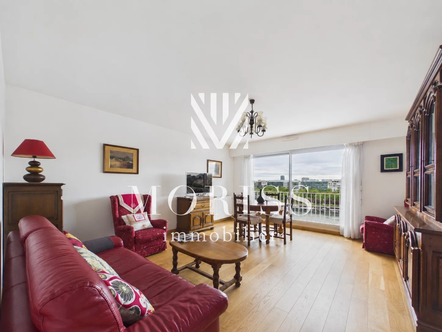 Courbevoie Bécon - 3 pièces de 77m² avec balcon plein Sud et vue - Image Array