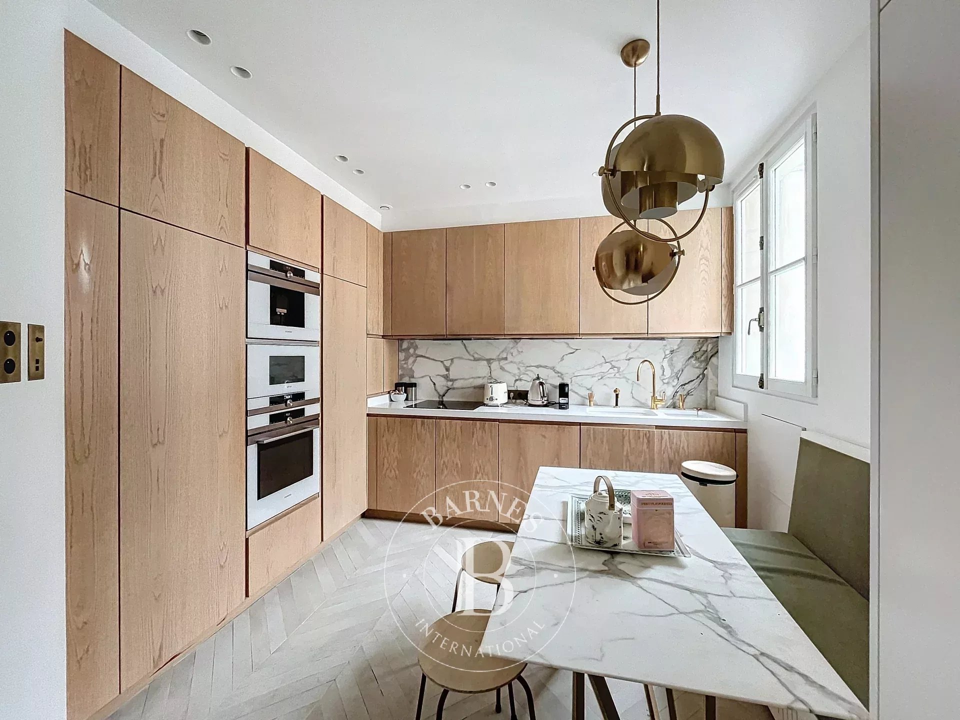 Daire Paris 8ème - picture 6