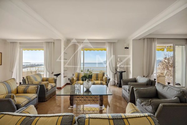 Luxury Sea View Apartment Cannes | Exclusive Croisette Family Estate — photo 5