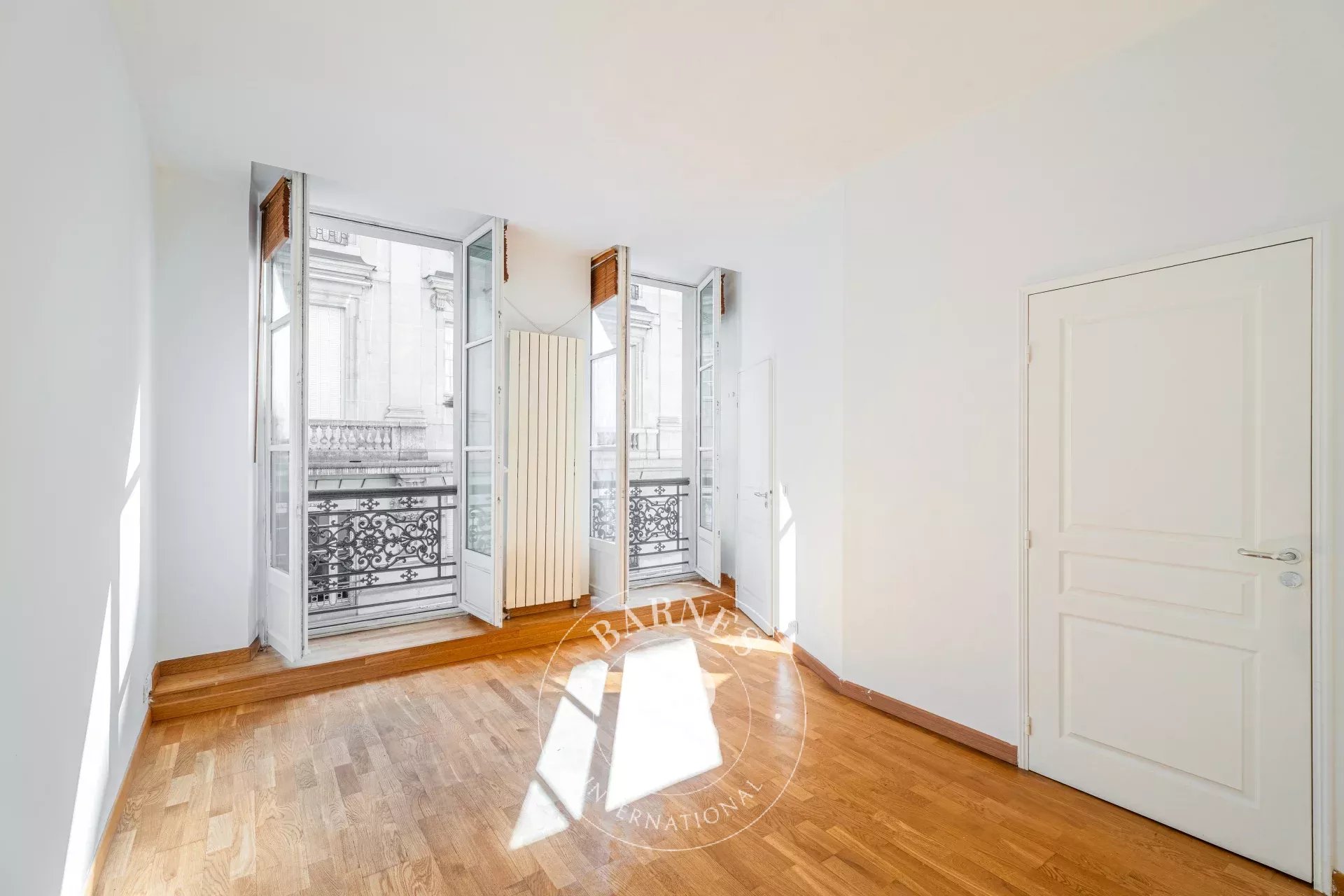 Paris  - Appartement 3 Pi&egrave;ces, 1 Chambre - picture 5