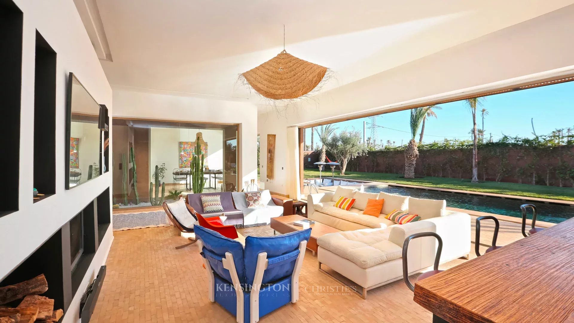 4 Bedroom Villa/Townhouse's Image 9