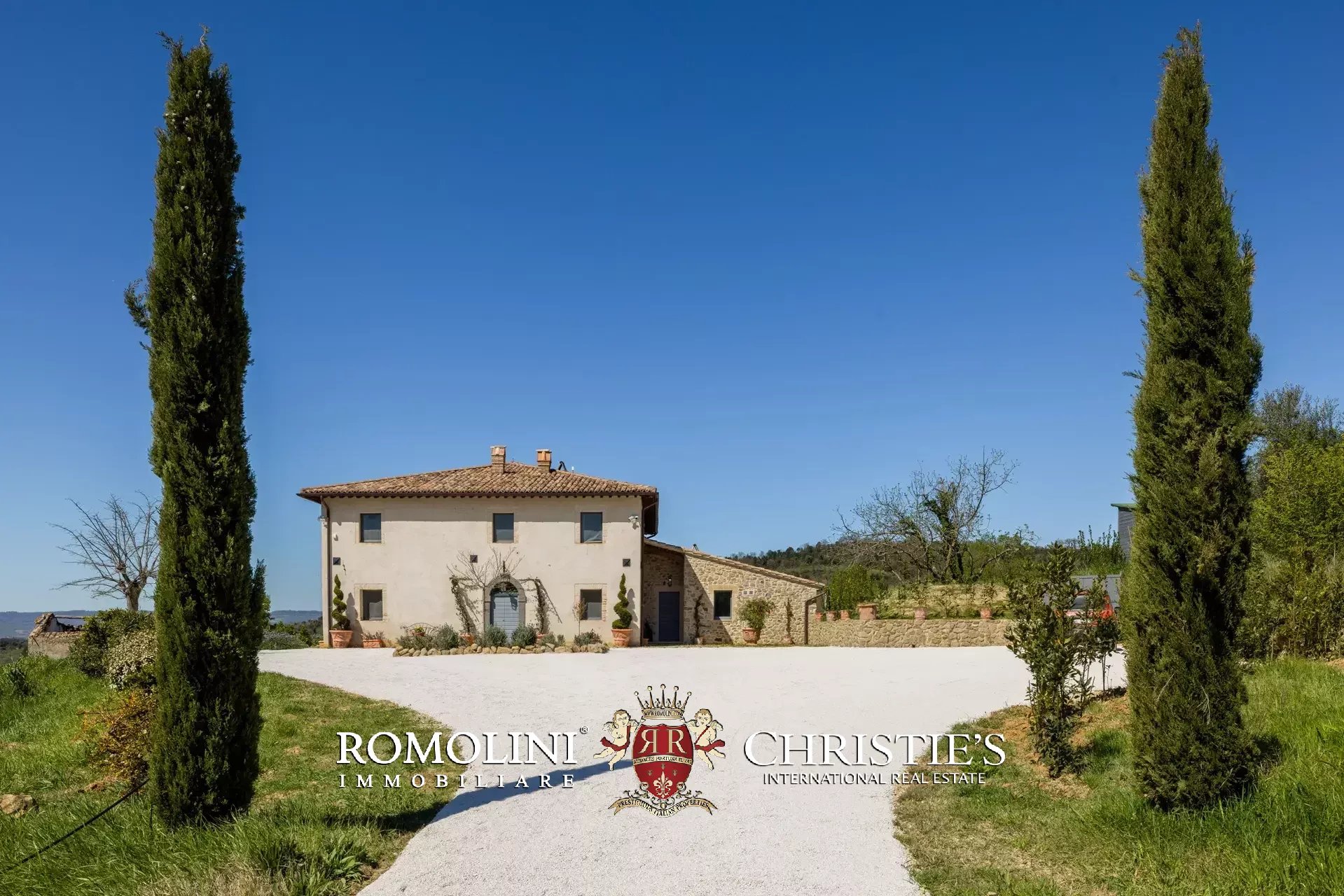 6 Bedroom Villa/Townhouse's Image 28