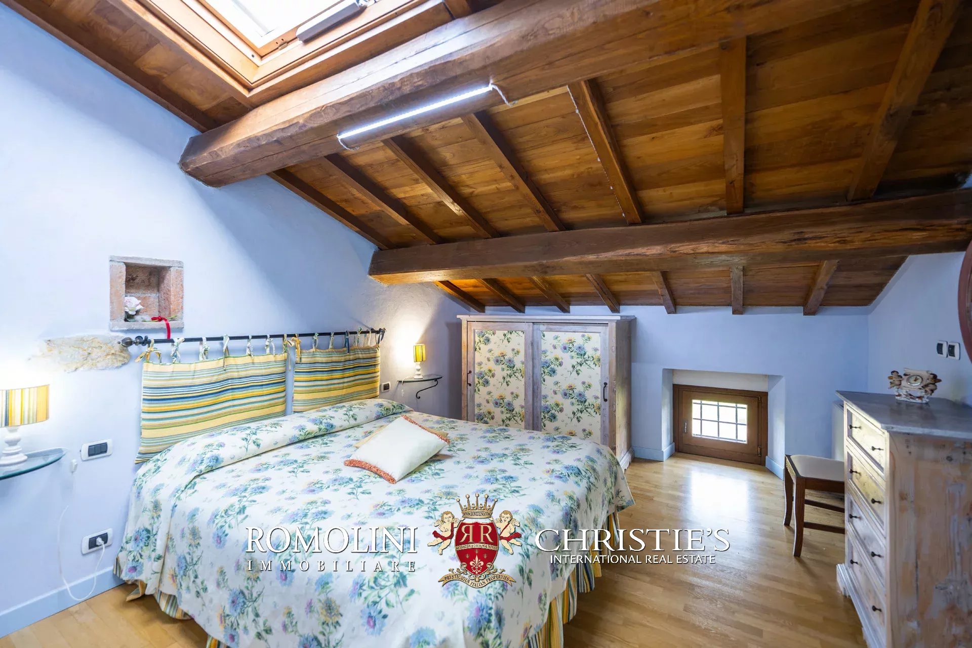 16 Bedroom Villa/Townhouse's Image 54