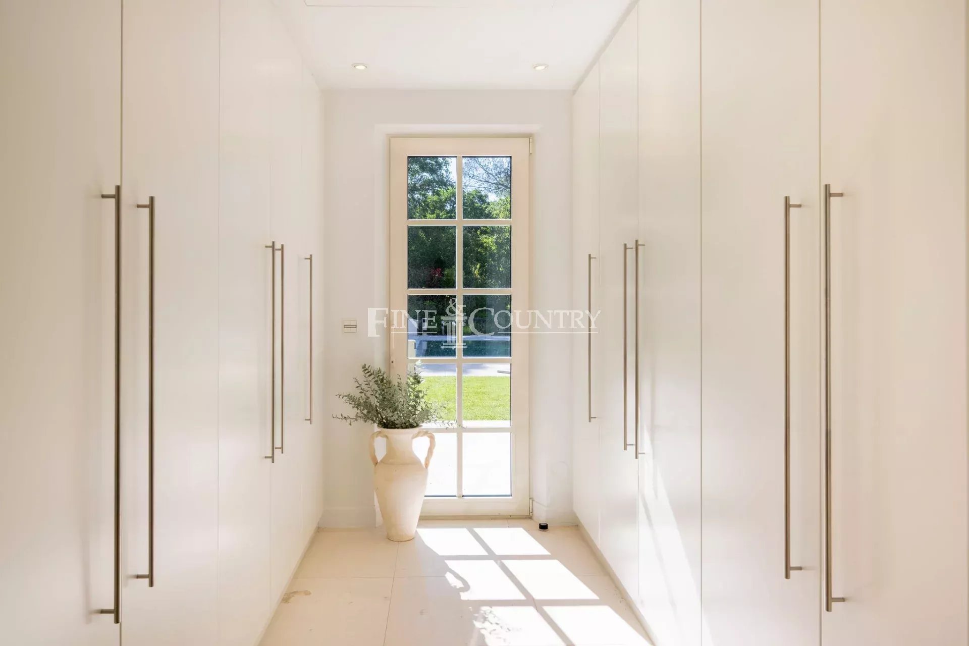 Photo of Villa for sale in Tourrettes