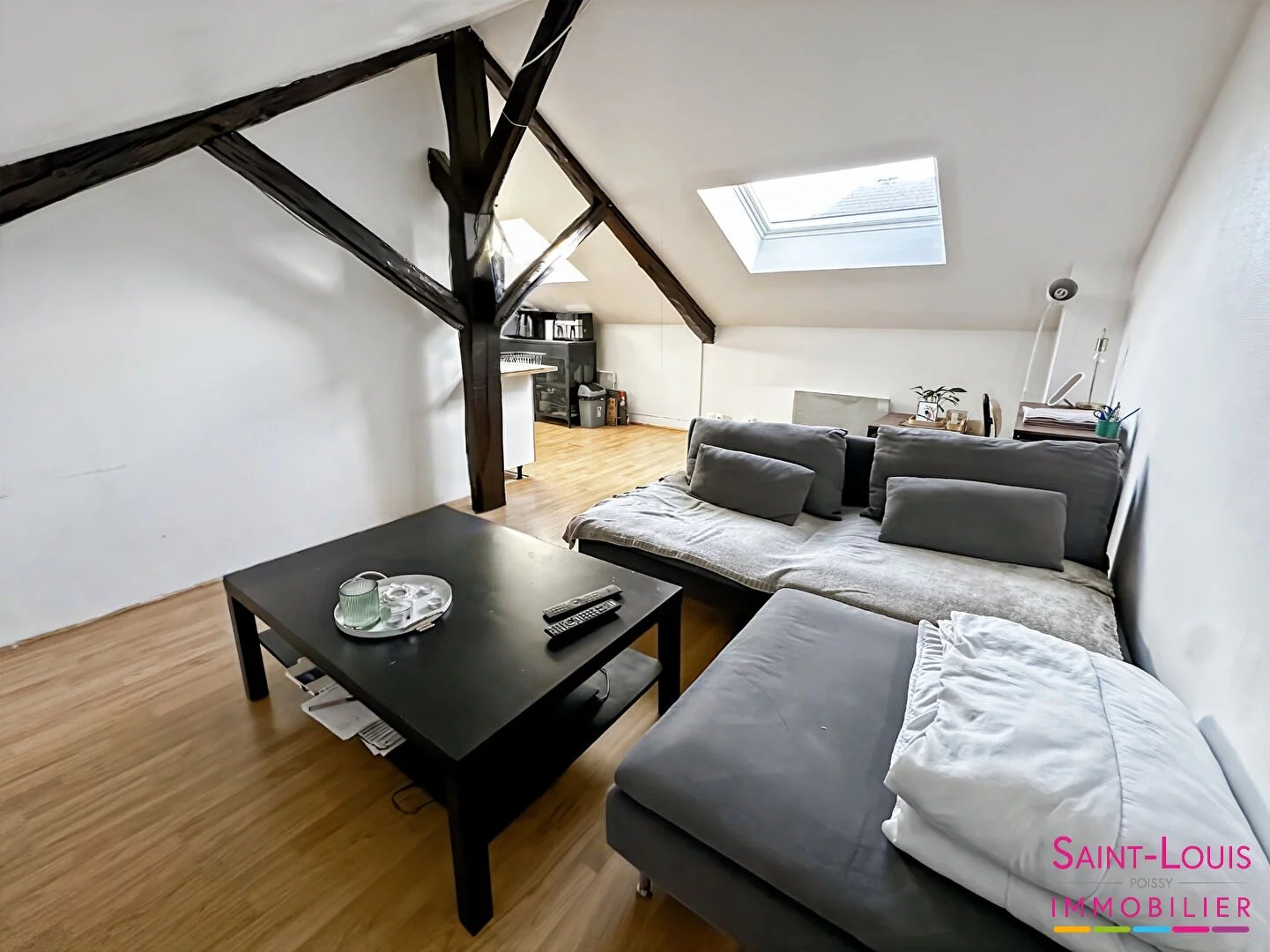 POISSY - Spécial investisseur en Centre-Ville - 2 pièces vendu loué